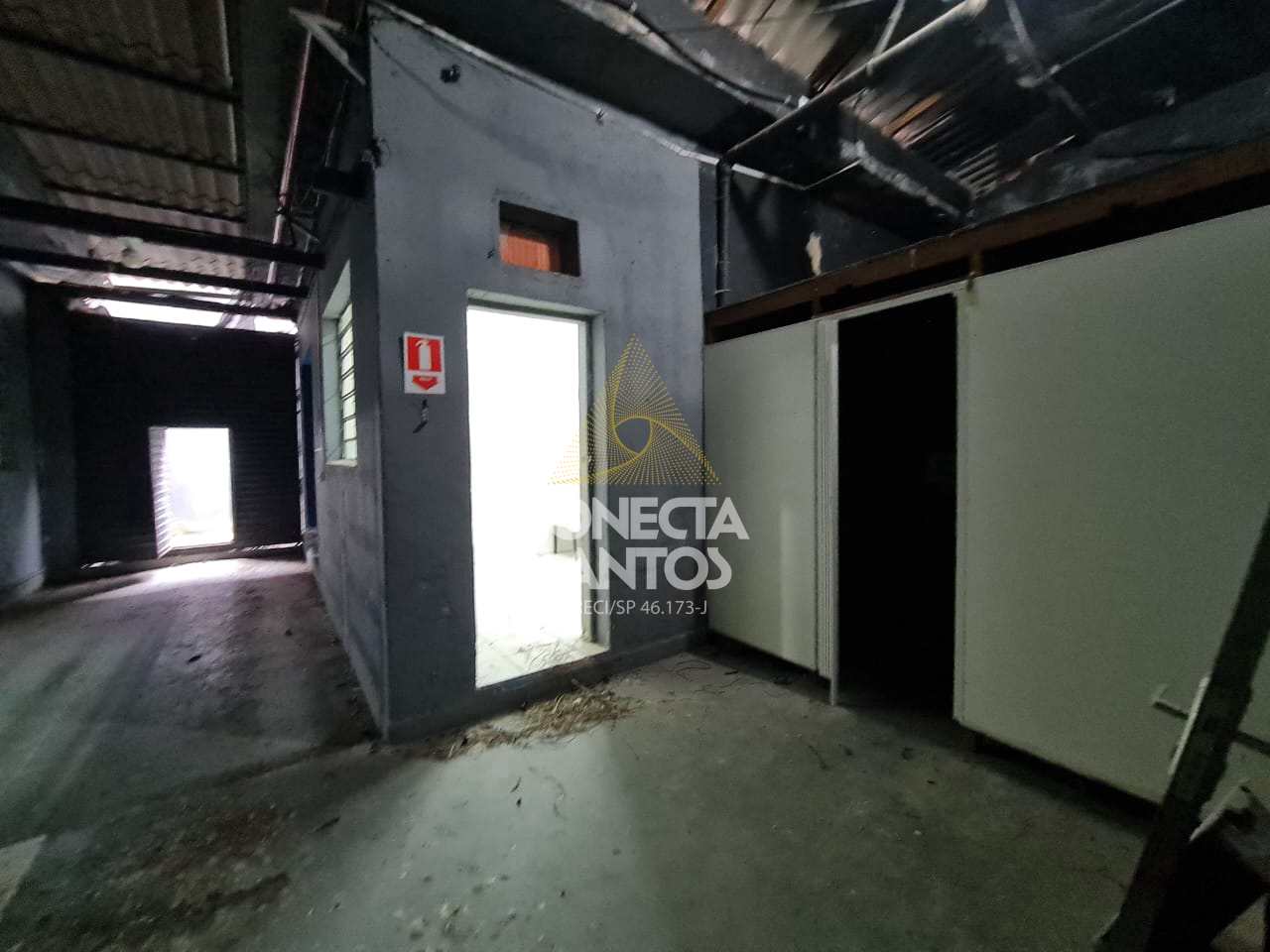 Depósito-Galpão-Armazém à venda, 550m² - Foto 14