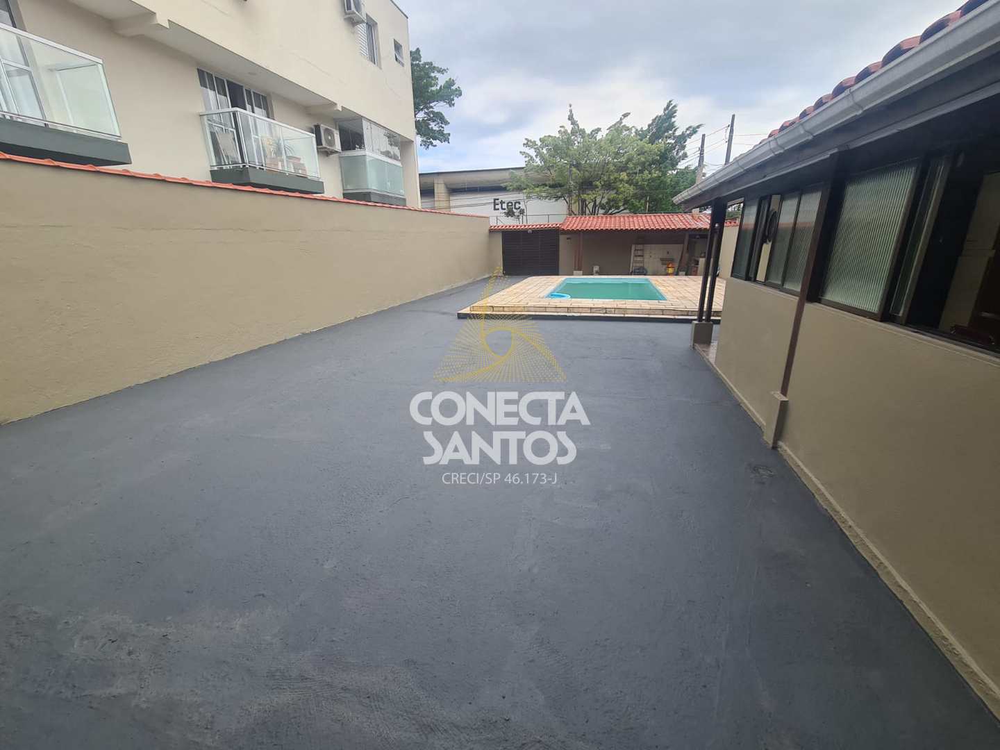 Casa à venda com 2 quartos, 155m² - Foto 14