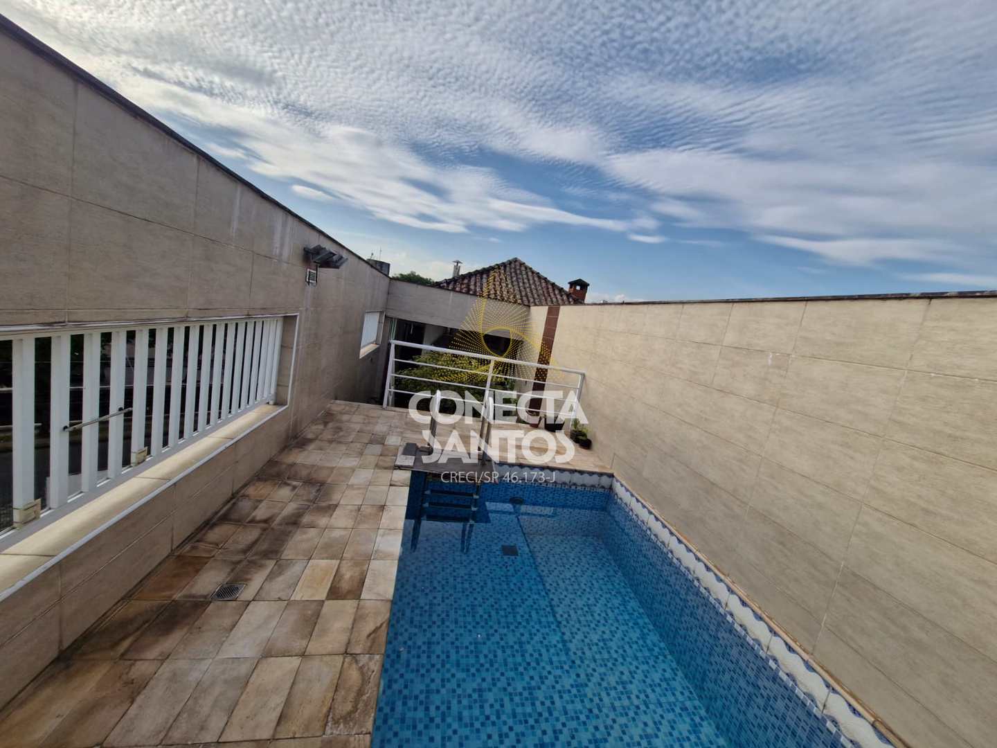 Casa à venda e aluguel com 3 quartos, 250m² - Foto 5