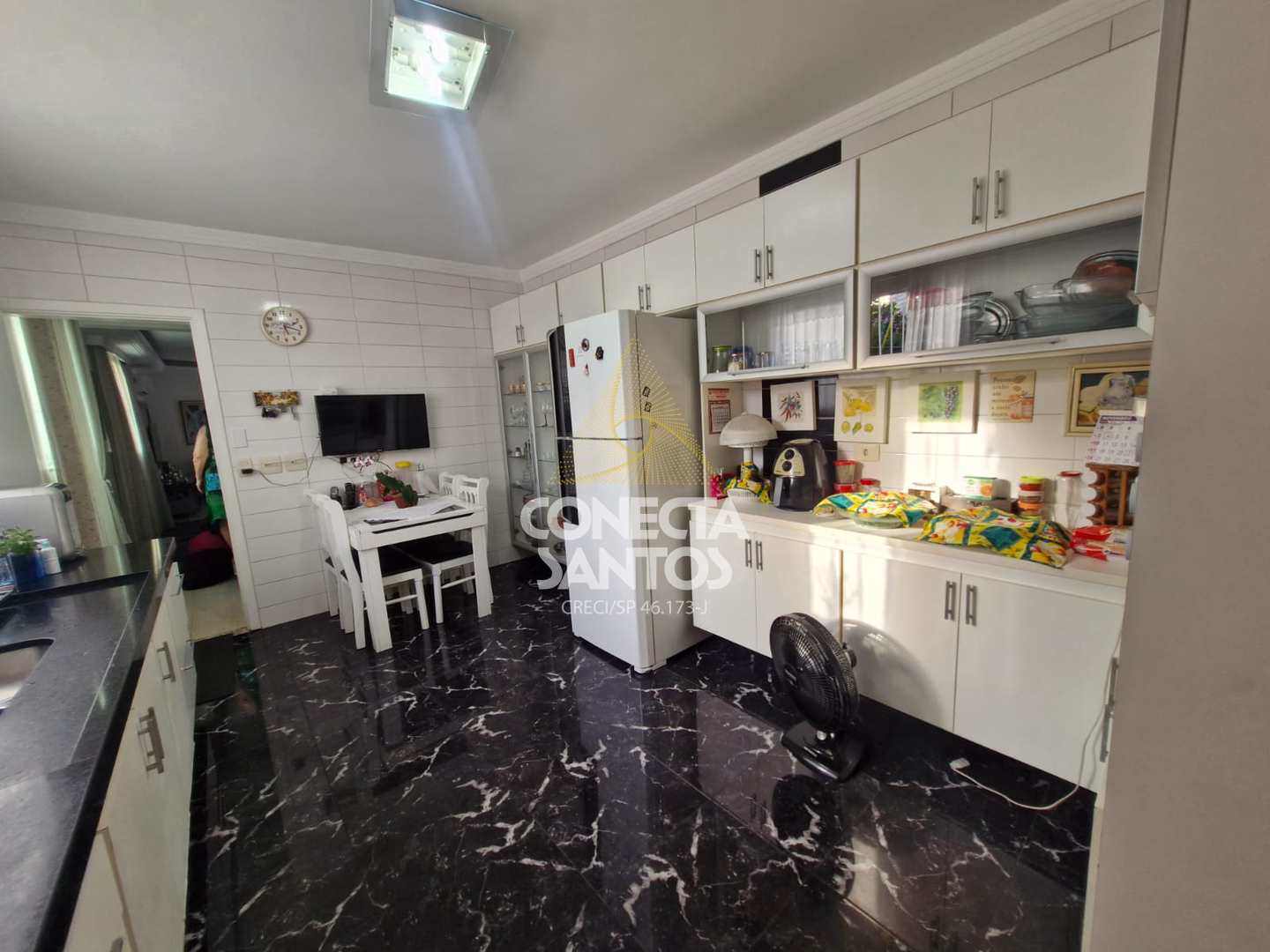Casa à venda e aluguel com 3 quartos, 250m² - Foto 70