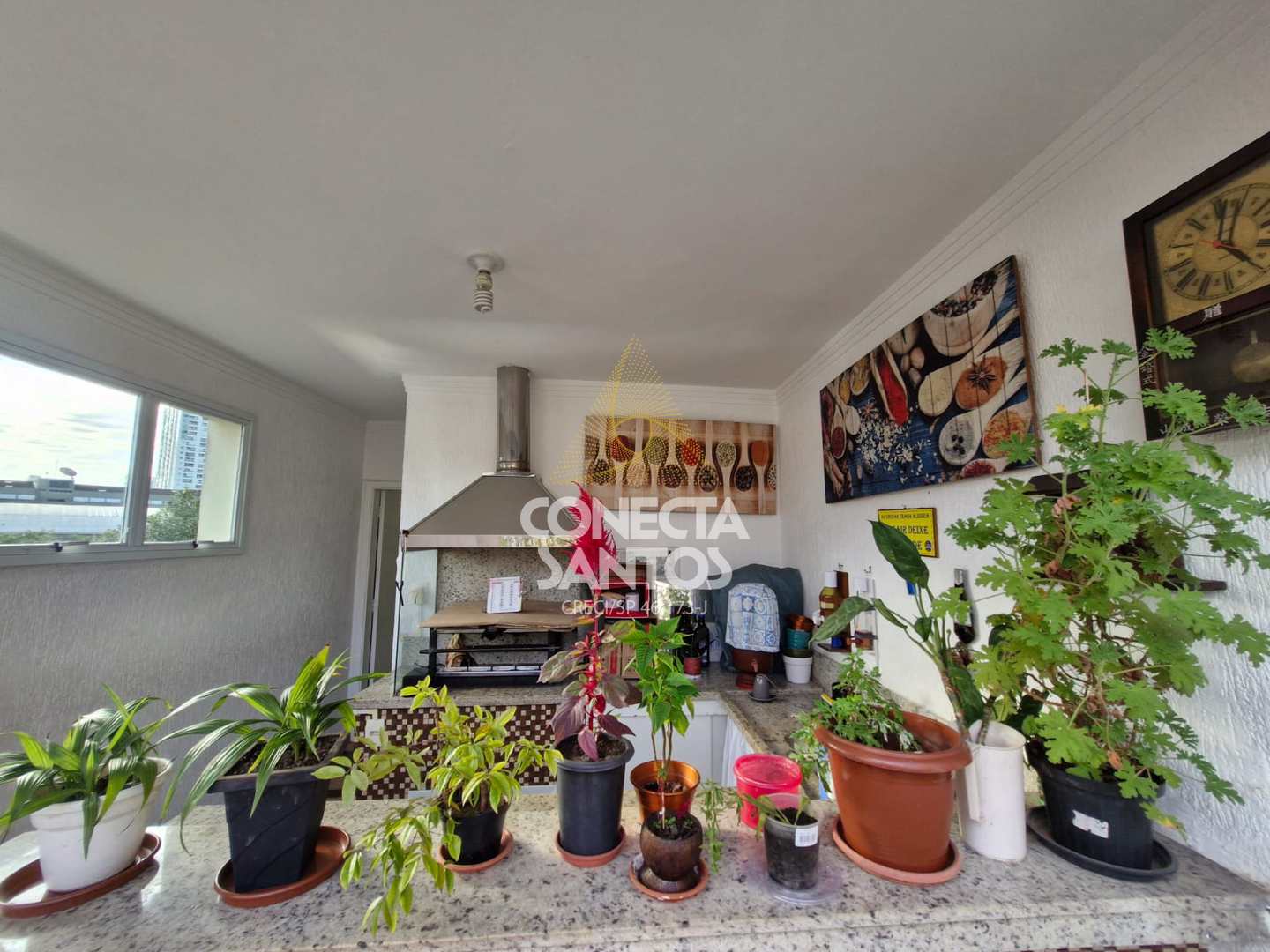 Casa à venda e aluguel com 3 quartos, 250m² - Foto 11