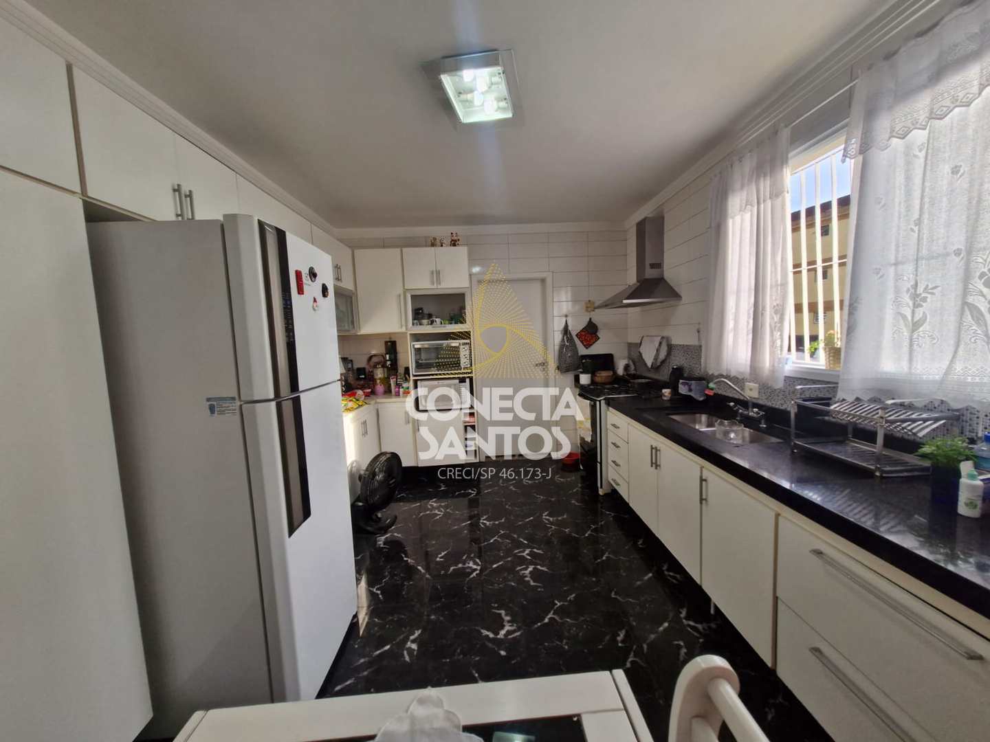 Casa à venda e aluguel com 3 quartos, 250m² - Foto 71