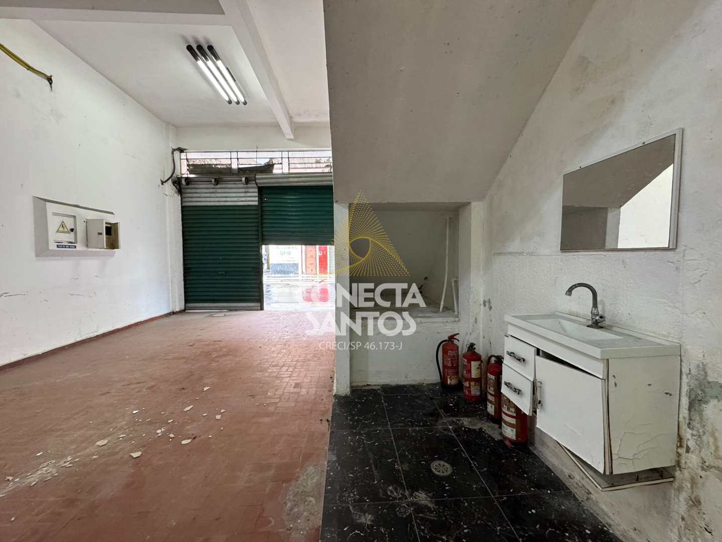 Depósito-Galpão-Armazém à venda e aluguel, 200m² - Foto 6