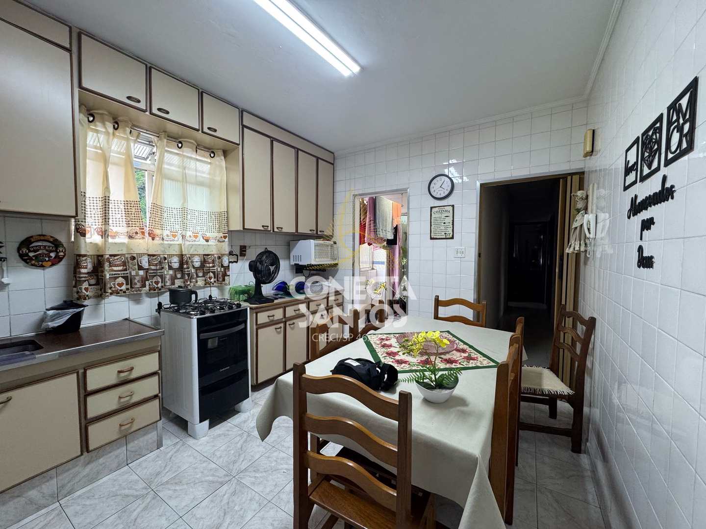 Apartamento à venda com 3 quartos, 110m² - Foto 2