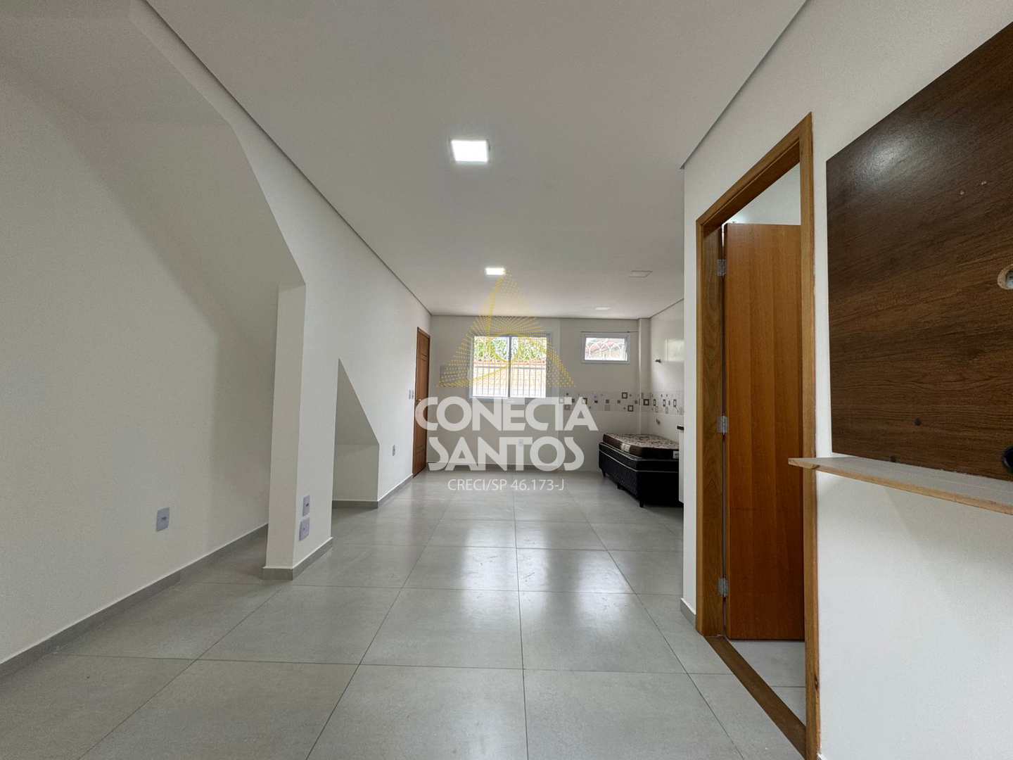 Casa de Condomínio para alugar com 1 quarto, 35m² - Foto 1