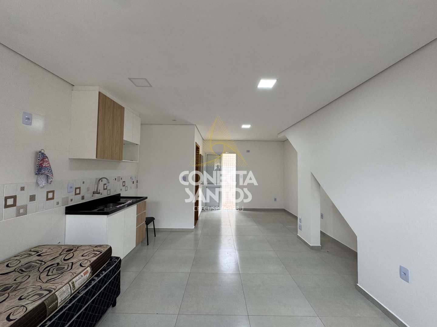 Casa de Condomínio para alugar com 1 quarto, 35m² - Foto 2