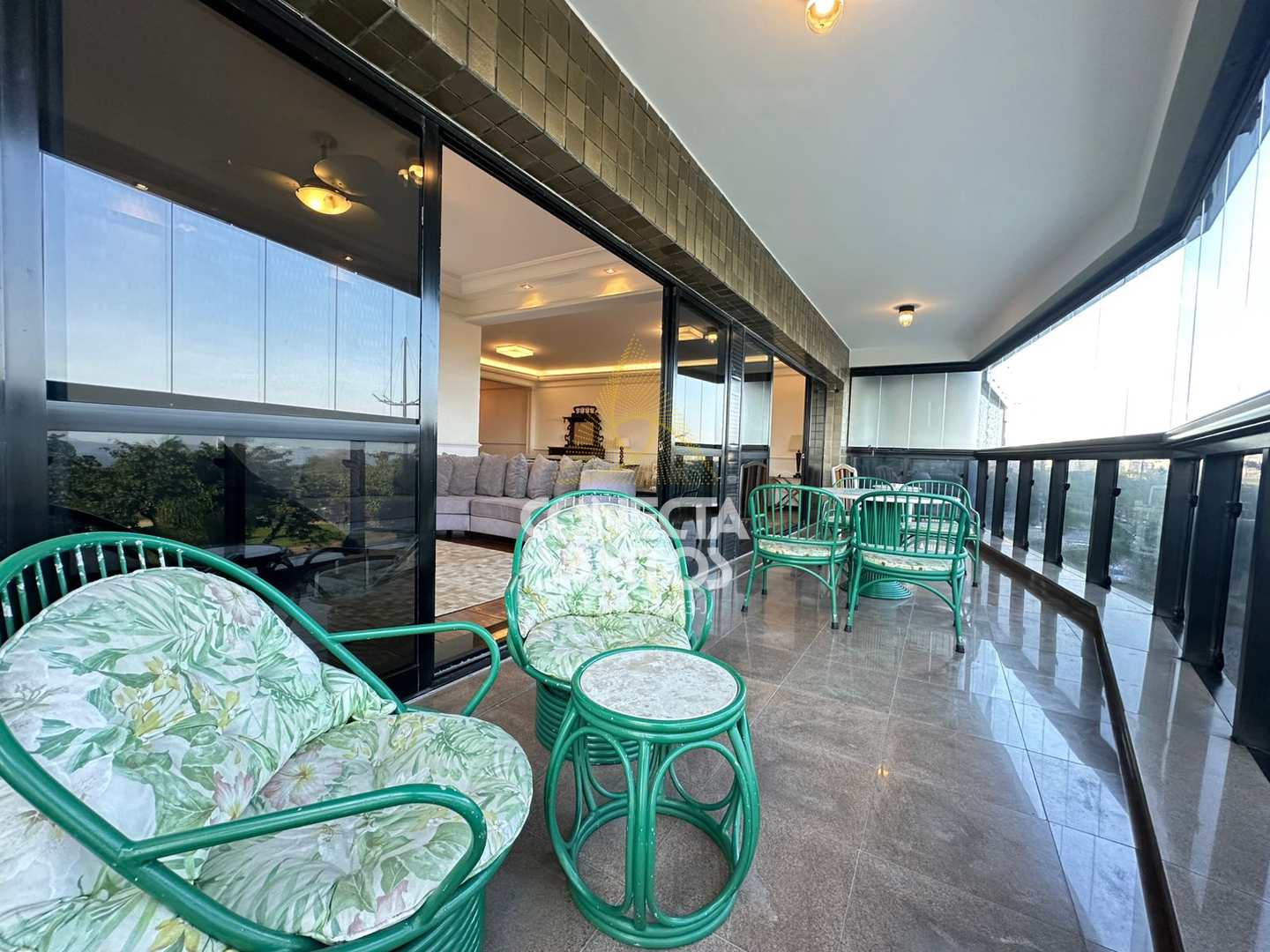Apartamento à venda e aluguel com 3 quartos, 252m² - Foto 8