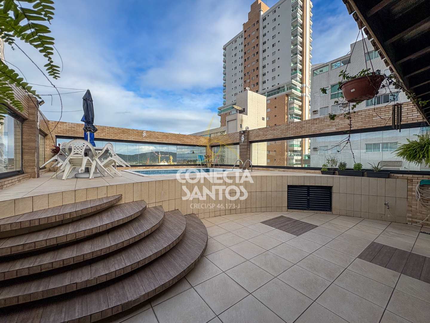 Cobertura à venda com 3 quartos, 280m² - Foto 1