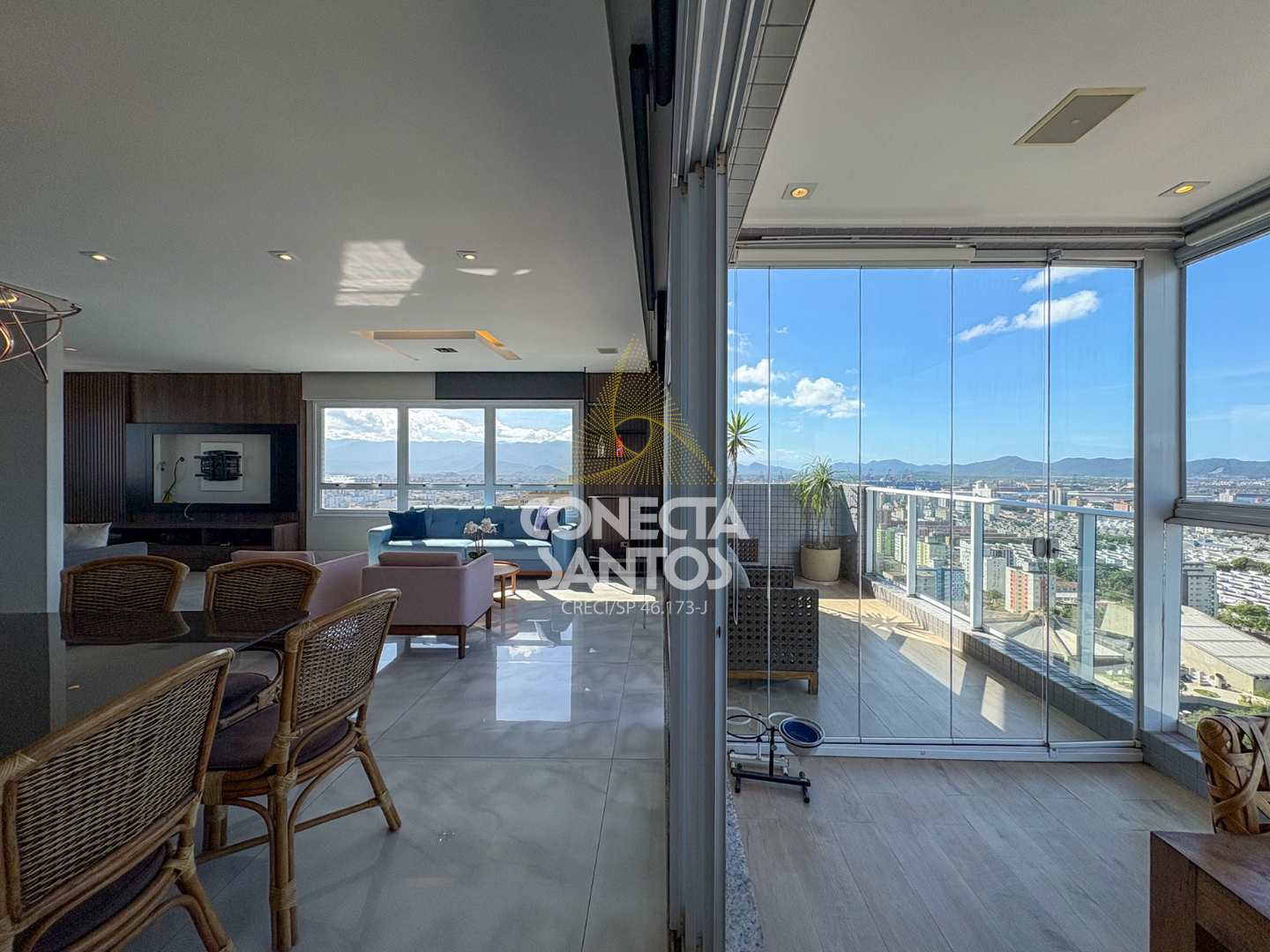 Apartamento à venda com 4 quartos, 234m² - Foto 5