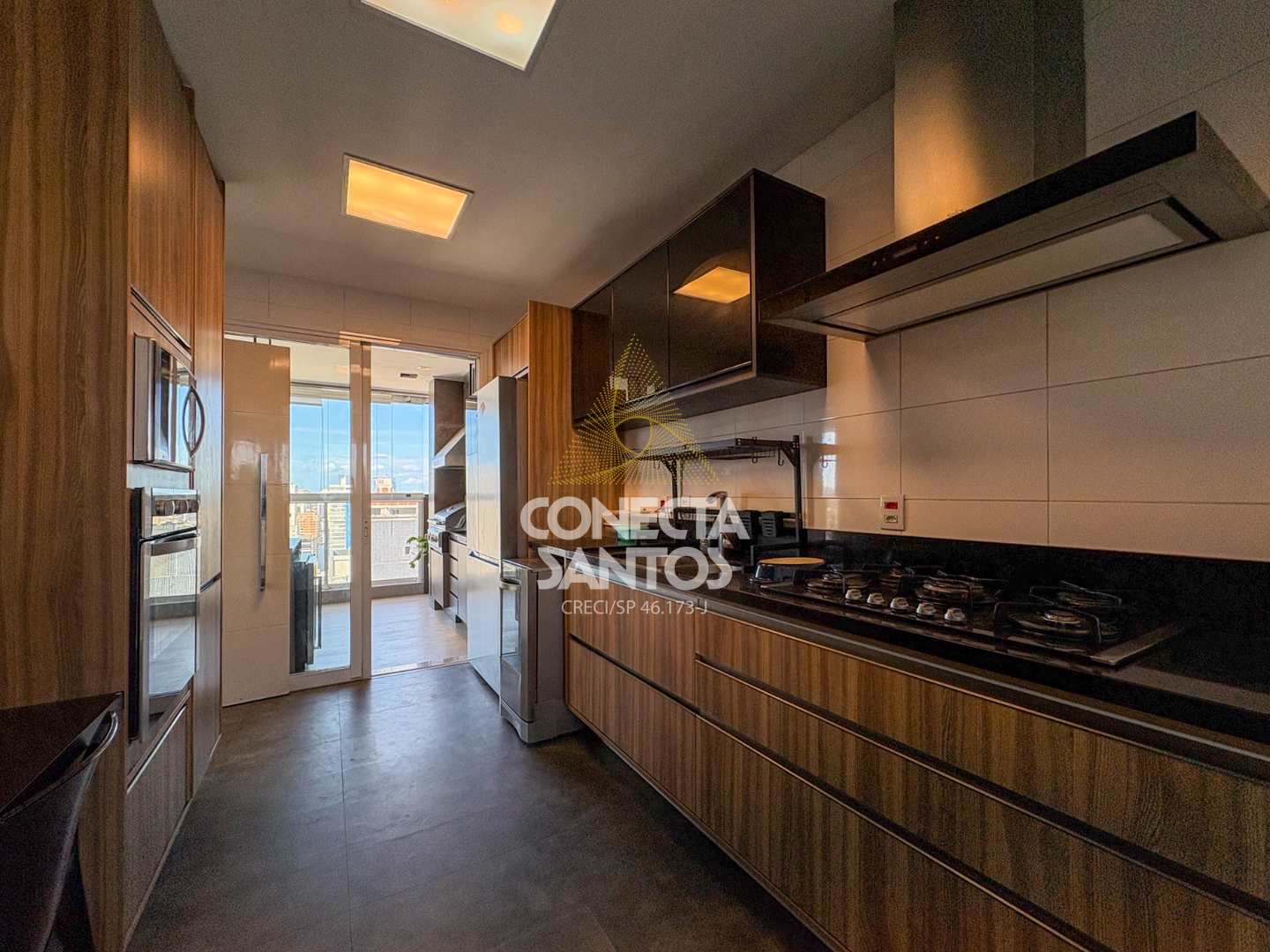 Apartamento à venda com 4 quartos, 234m² - Foto 42