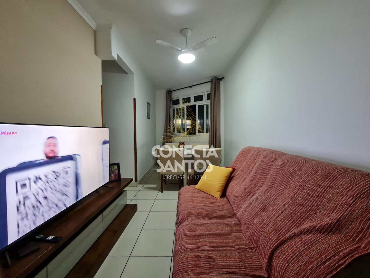 Apartamento à venda com 2 quartos, 71m² - Foto 1