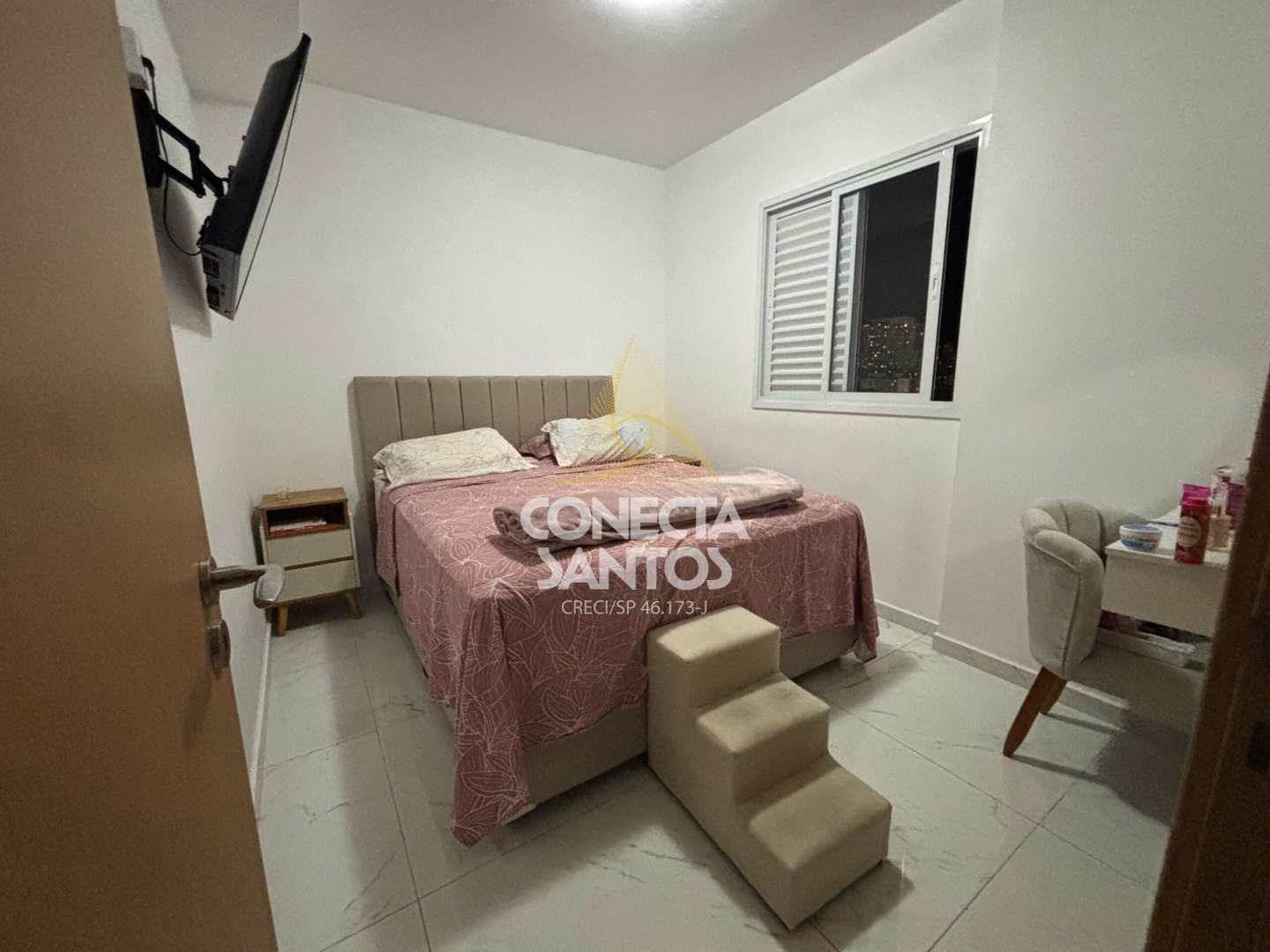 Apartamento para alugar com 2 quartos, 70m² - Foto 8