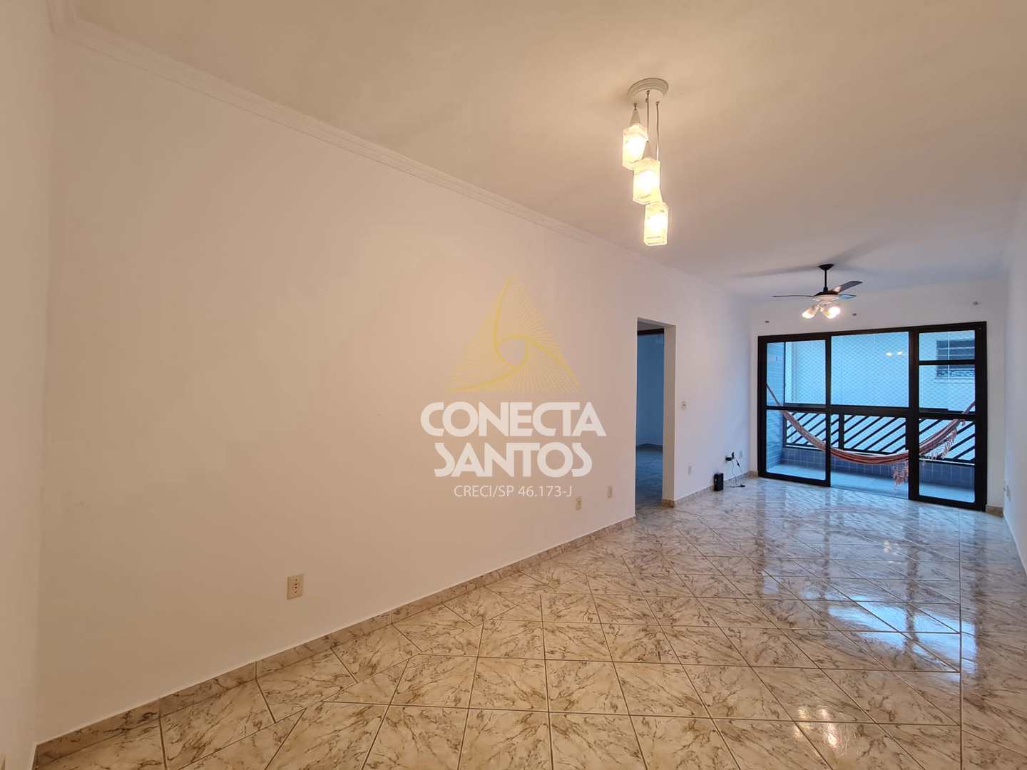 Apartamento à venda com 2 quartos, 81m² - Foto 2