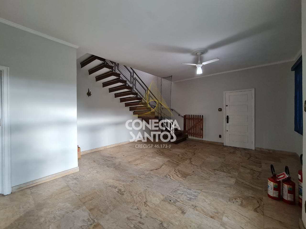 Casa para alugar com 1 quarto, 320m² - Foto 5