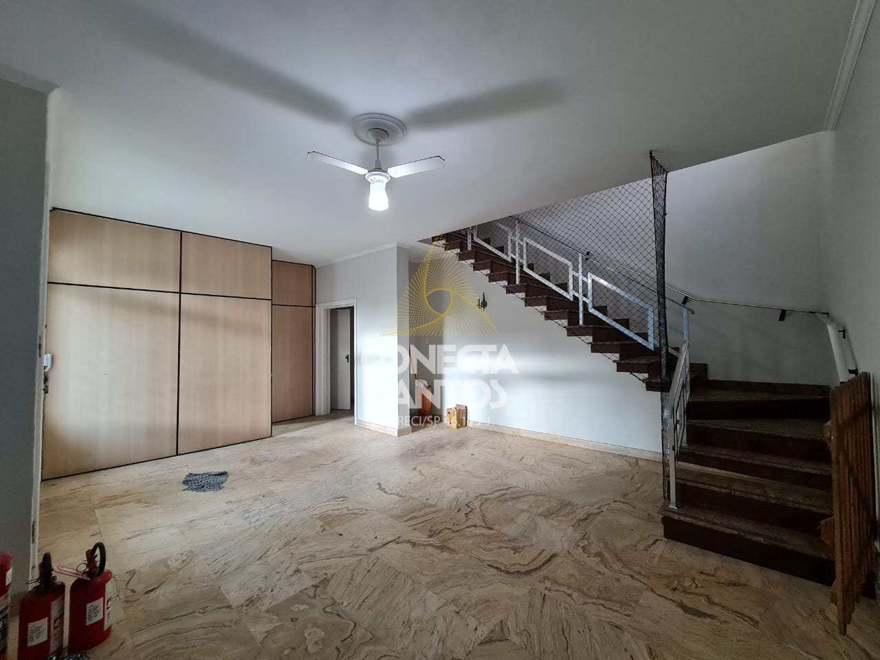 Casa para alugar com 1 quarto, 320m² - Foto 4