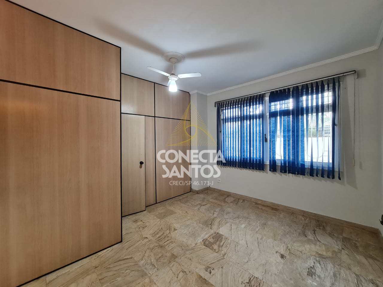 Casa para alugar com 1 quarto, 320m² - Foto 10