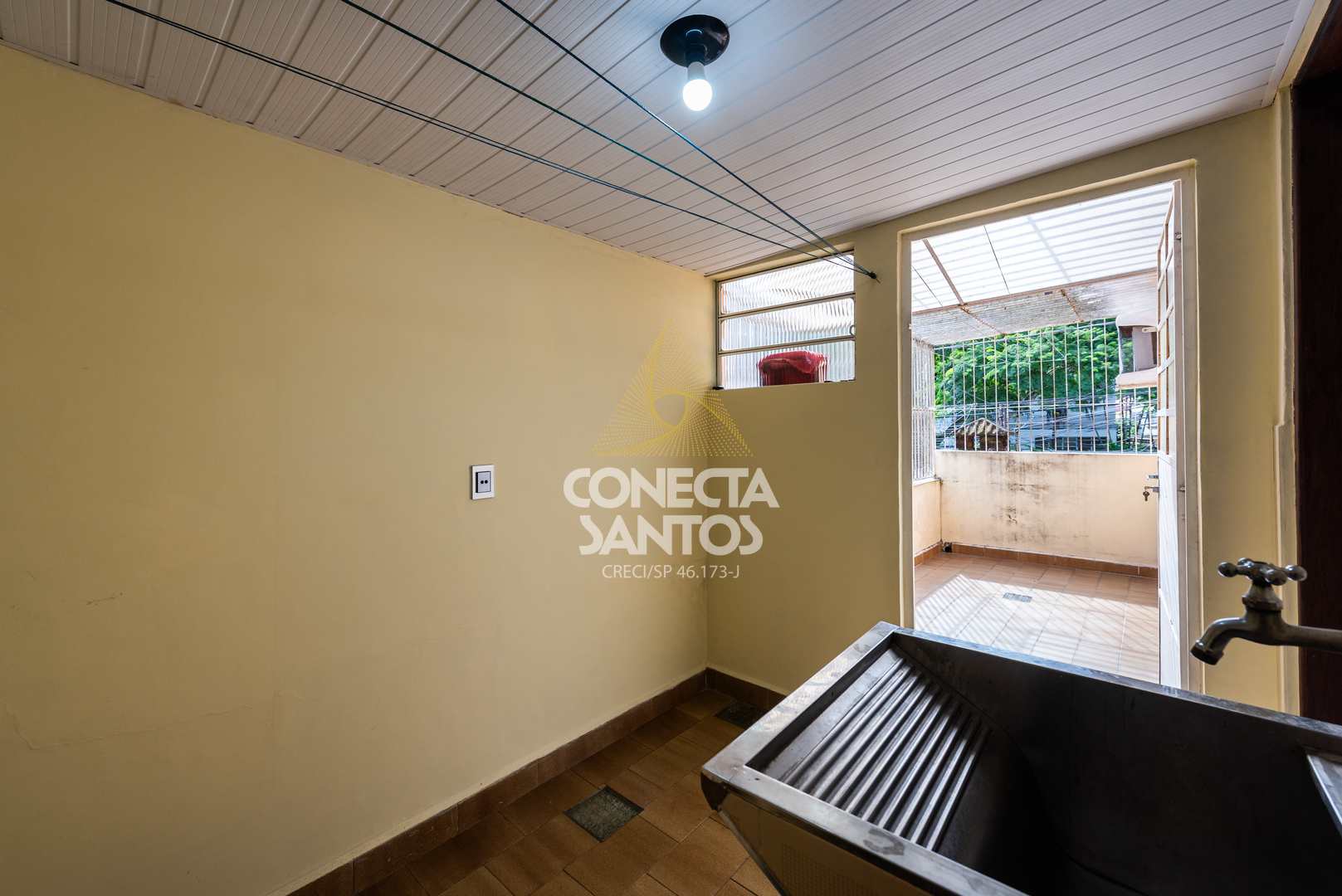 Casa à venda e aluguel com 3 quartos, 178m² - Foto 49