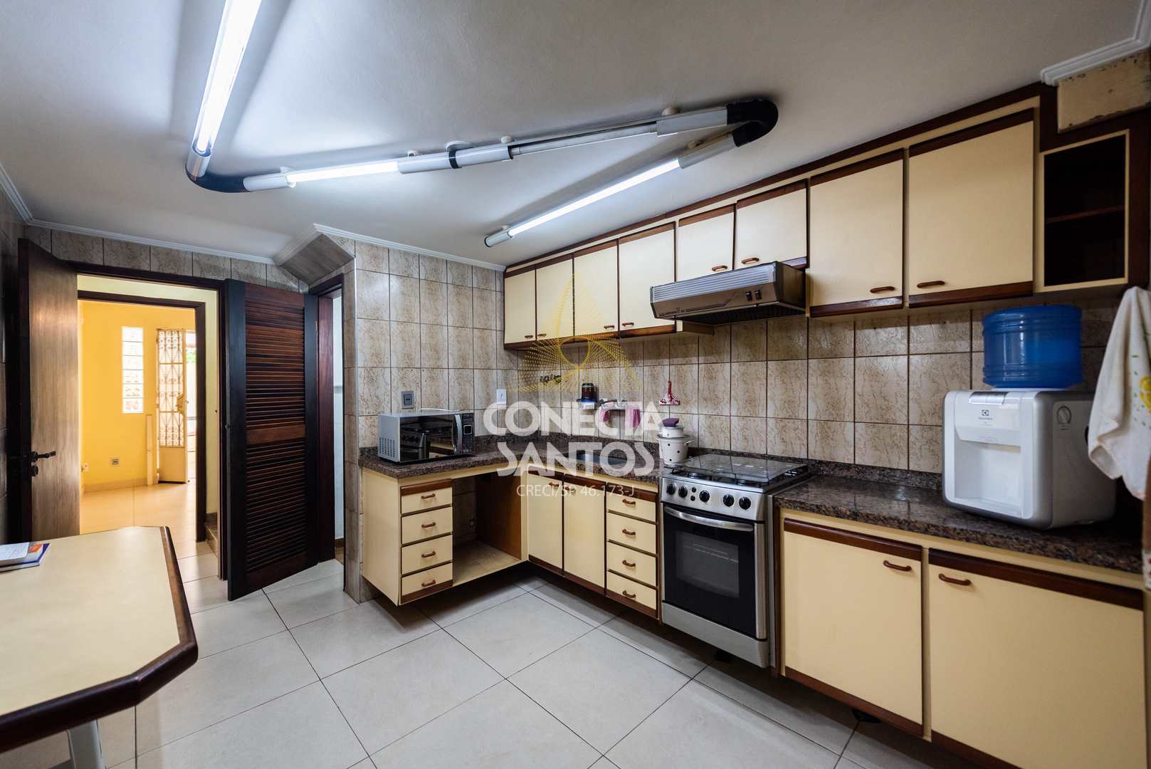 Casa à venda e aluguel com 3 quartos, 178m² - Foto 18