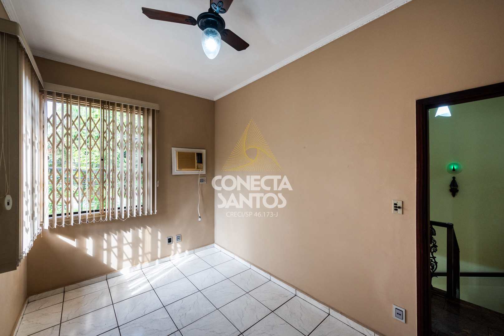 Casa à venda e aluguel com 3 quartos, 178m² - Foto 33