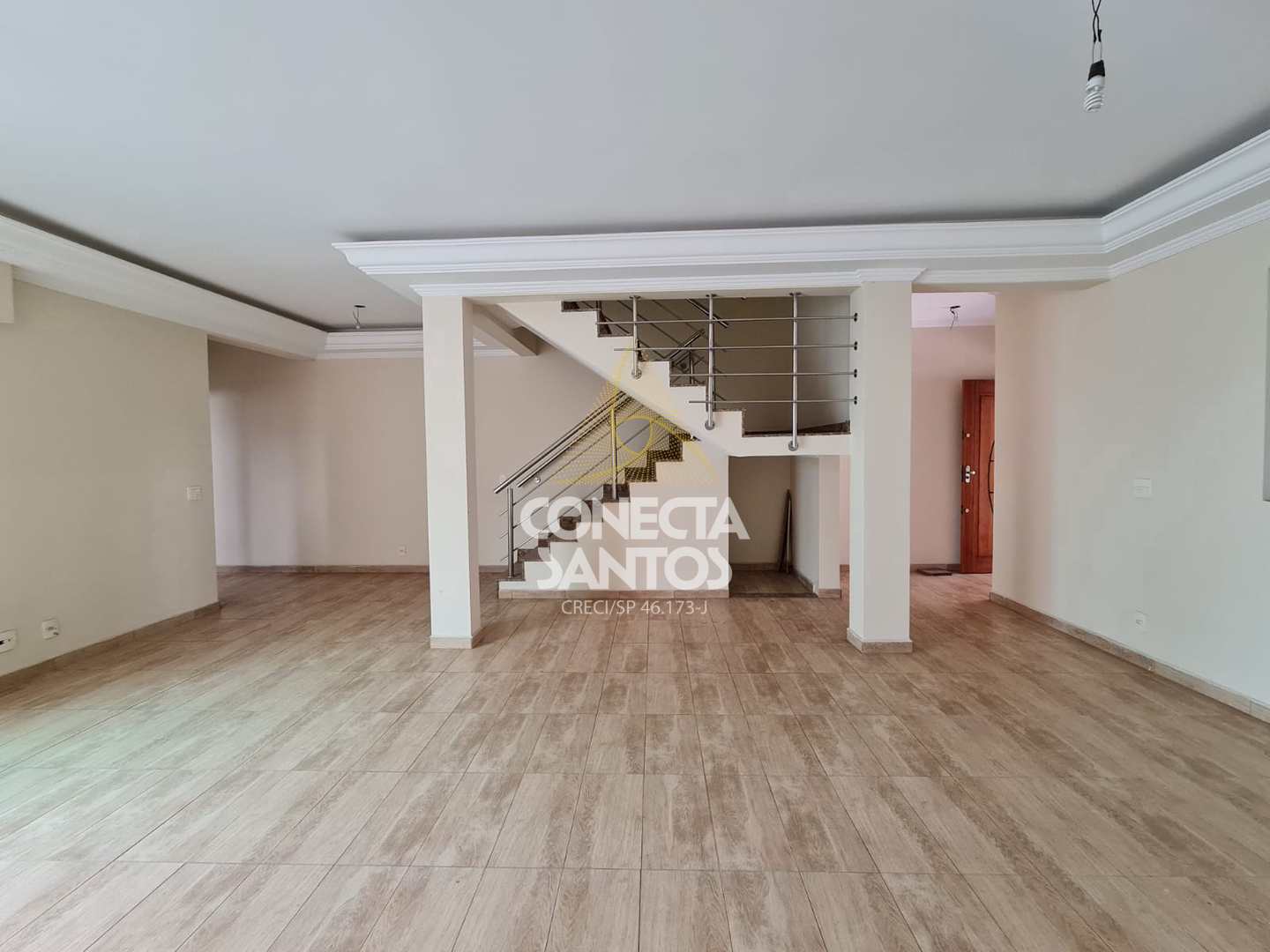 Casa à venda e aluguel com 4 quartos, 430m² - Foto 8