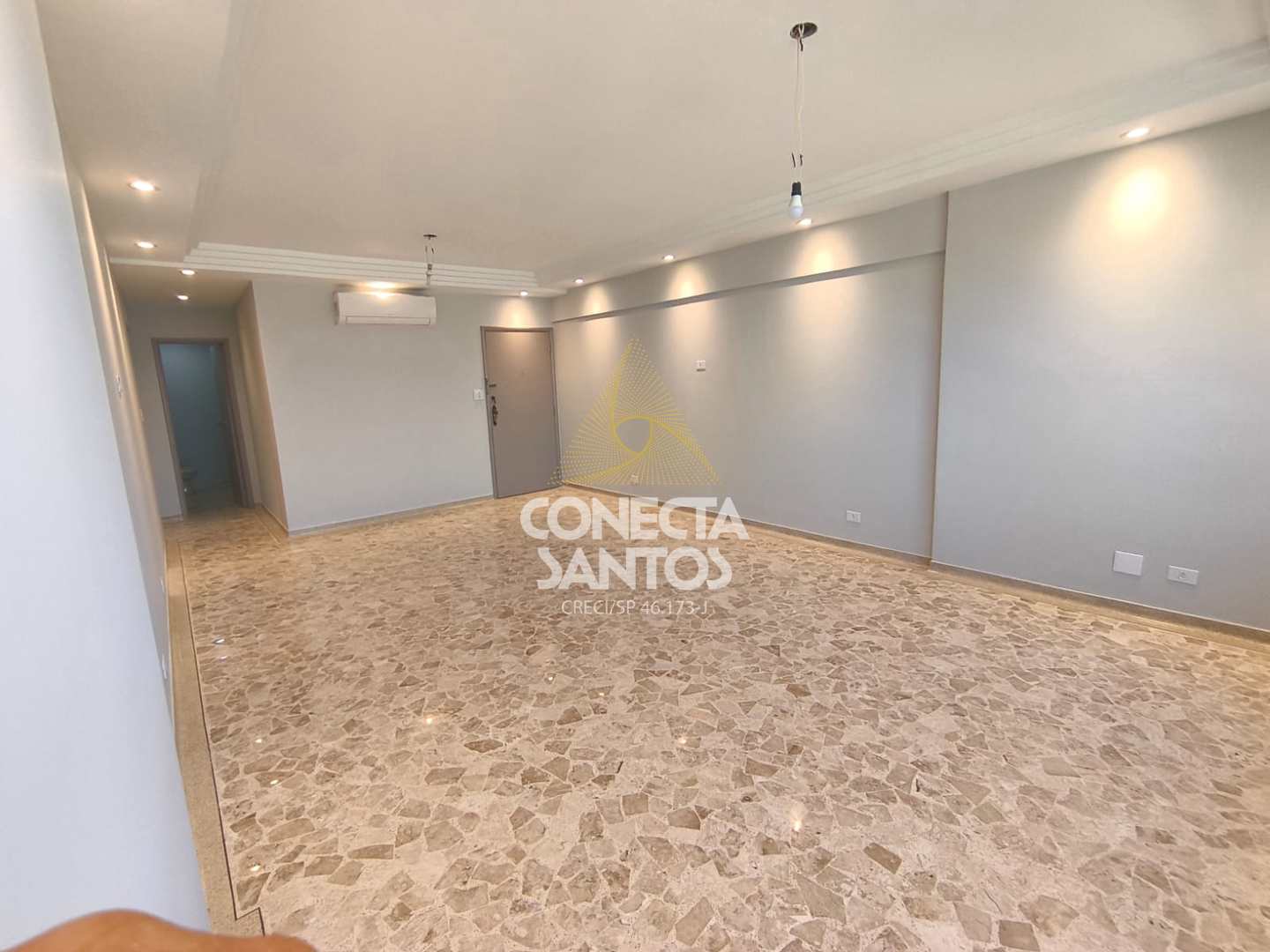 Apartamento à venda e aluguel com 3 quartos, 190m² - Foto 4