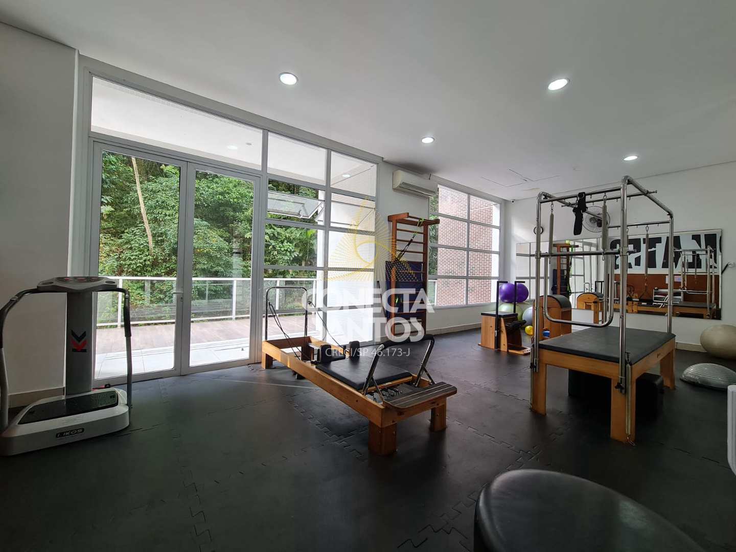 Apartamento para alugar com 2 quartos, 80m² - Foto 44