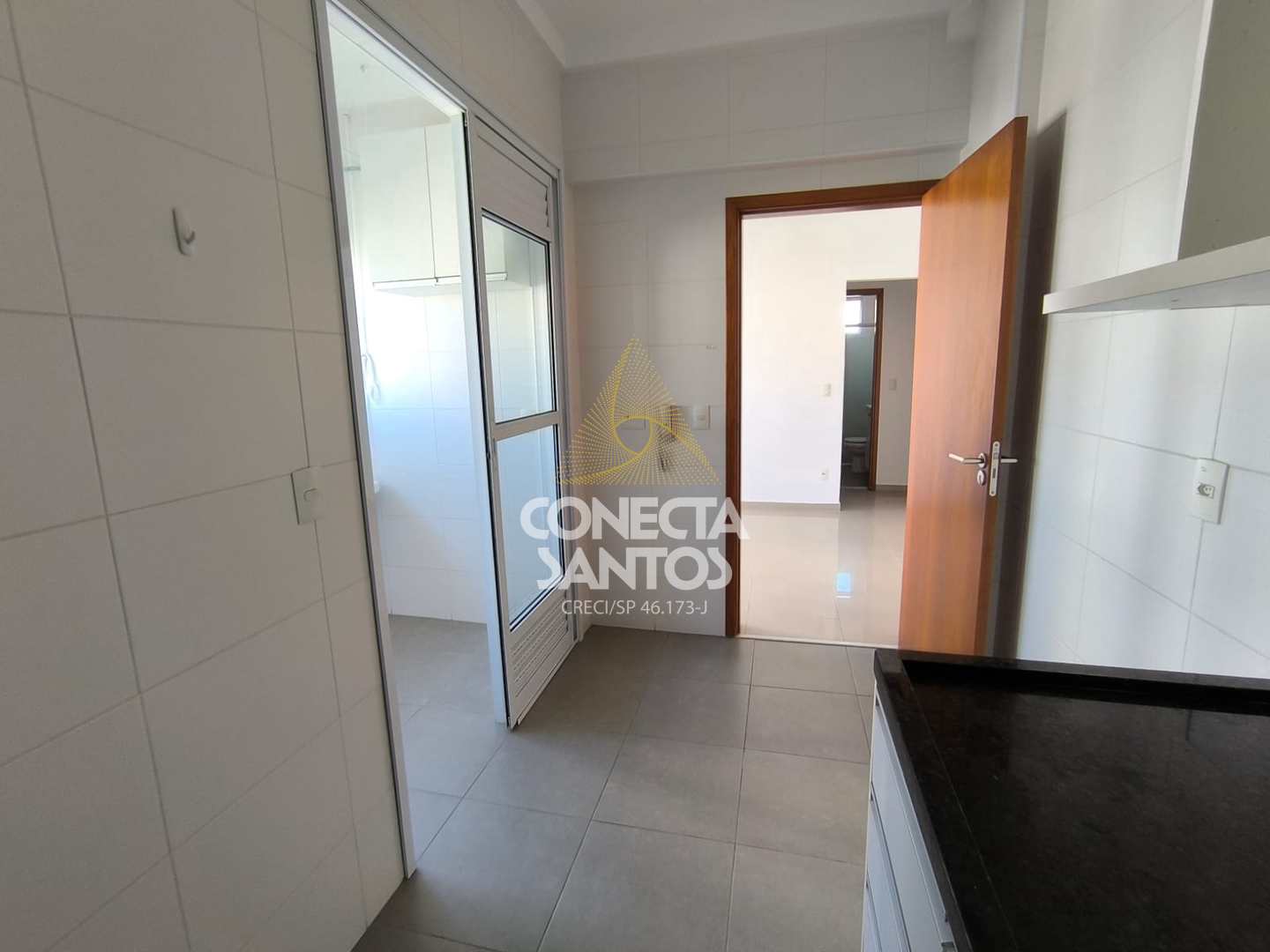 Apartamento para alugar com 2 quartos, 70m² - Foto 12
