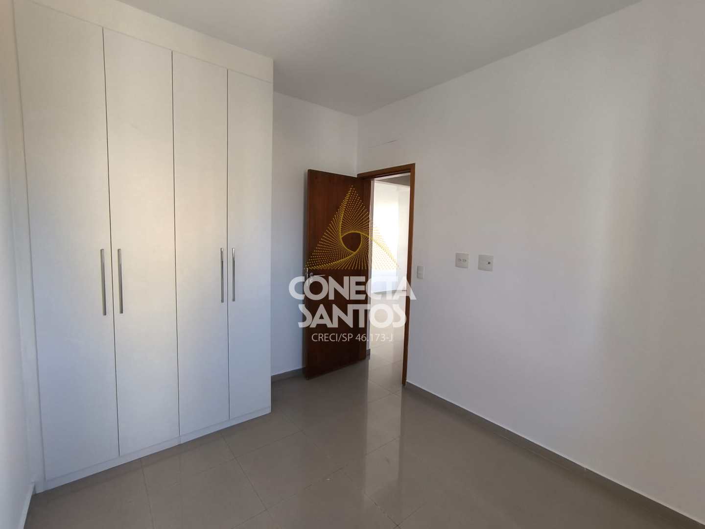 Apartamento para alugar com 2 quartos, 70m² - Foto 10