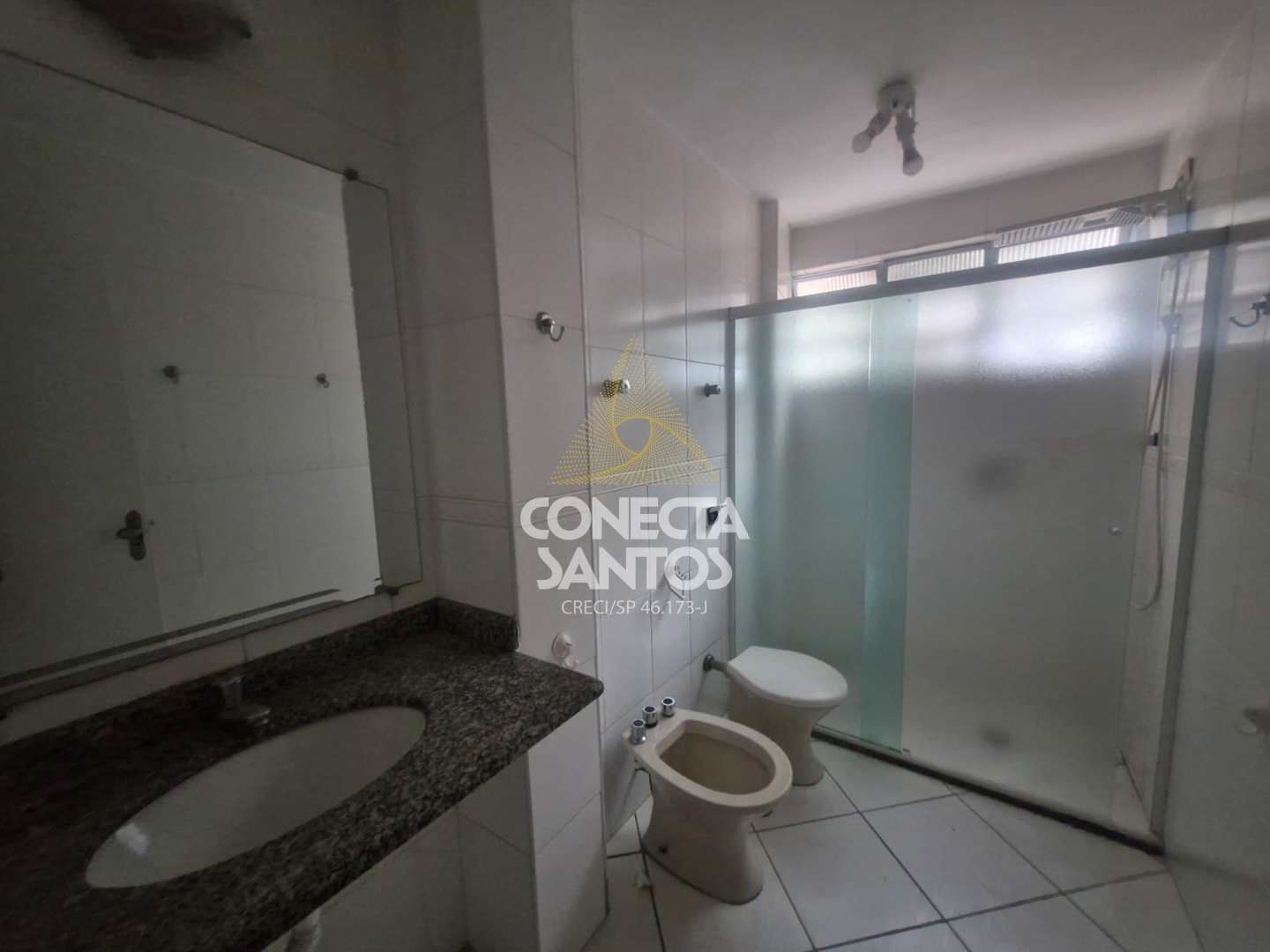 Apartamento para alugar com 2 quartos, 95m² - Foto 14