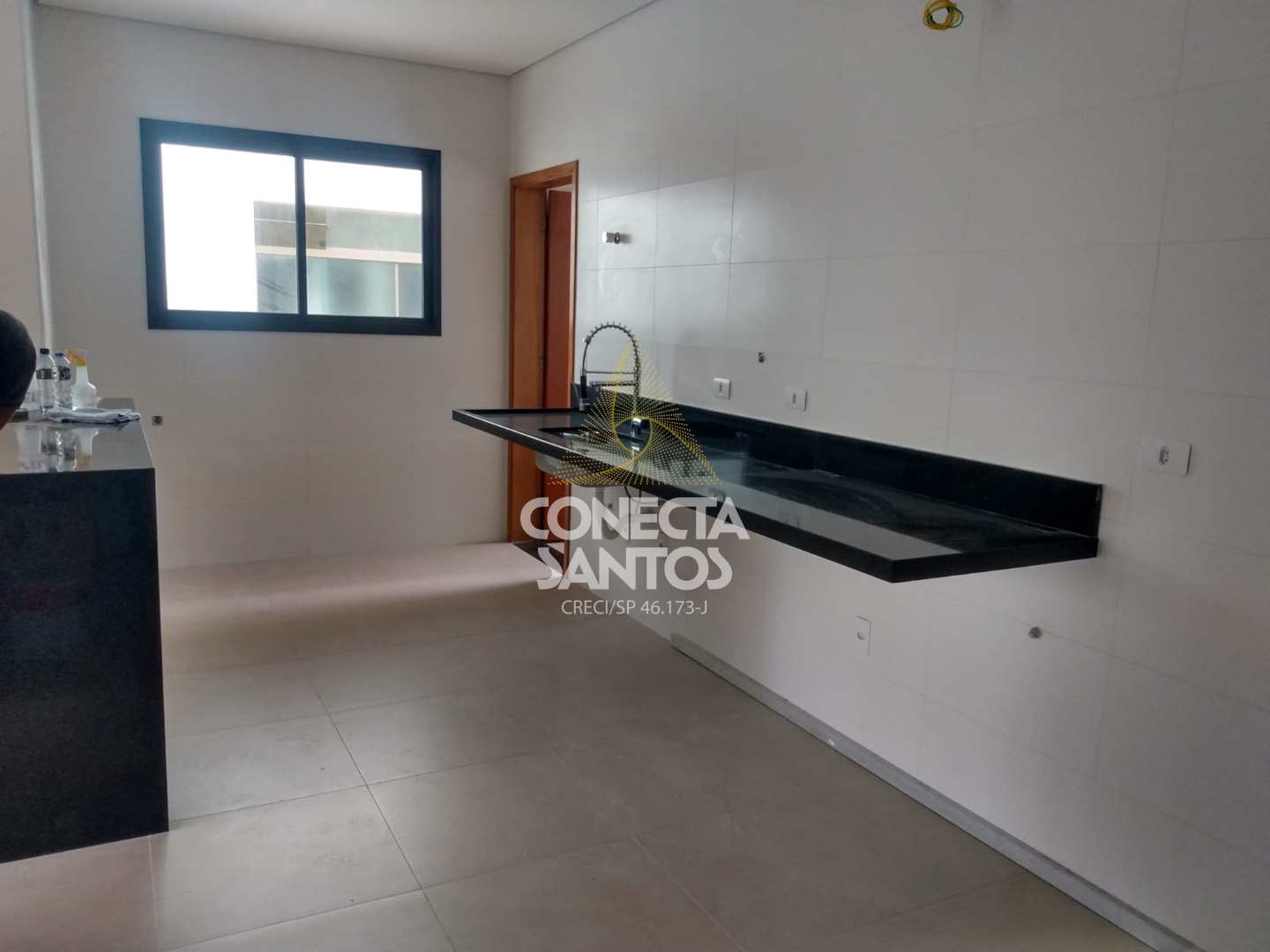 Casa à venda com 2 quartos, 97m² - Foto 8