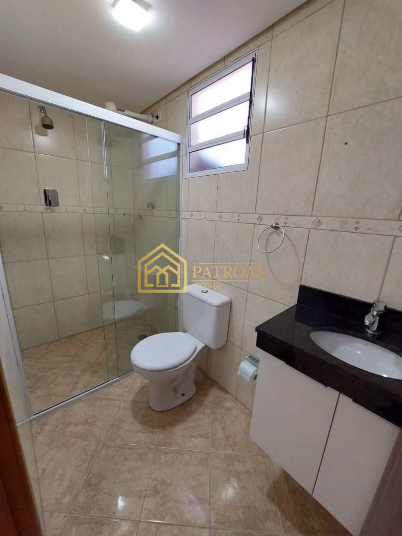 Casa à venda com 3 quartos, 120m² - Foto 11