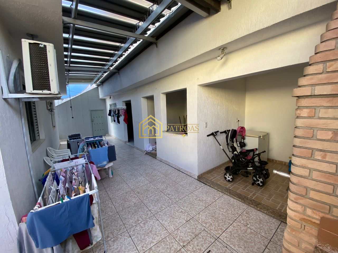 Casa à venda com 5 quartos, 298m² - Foto 22