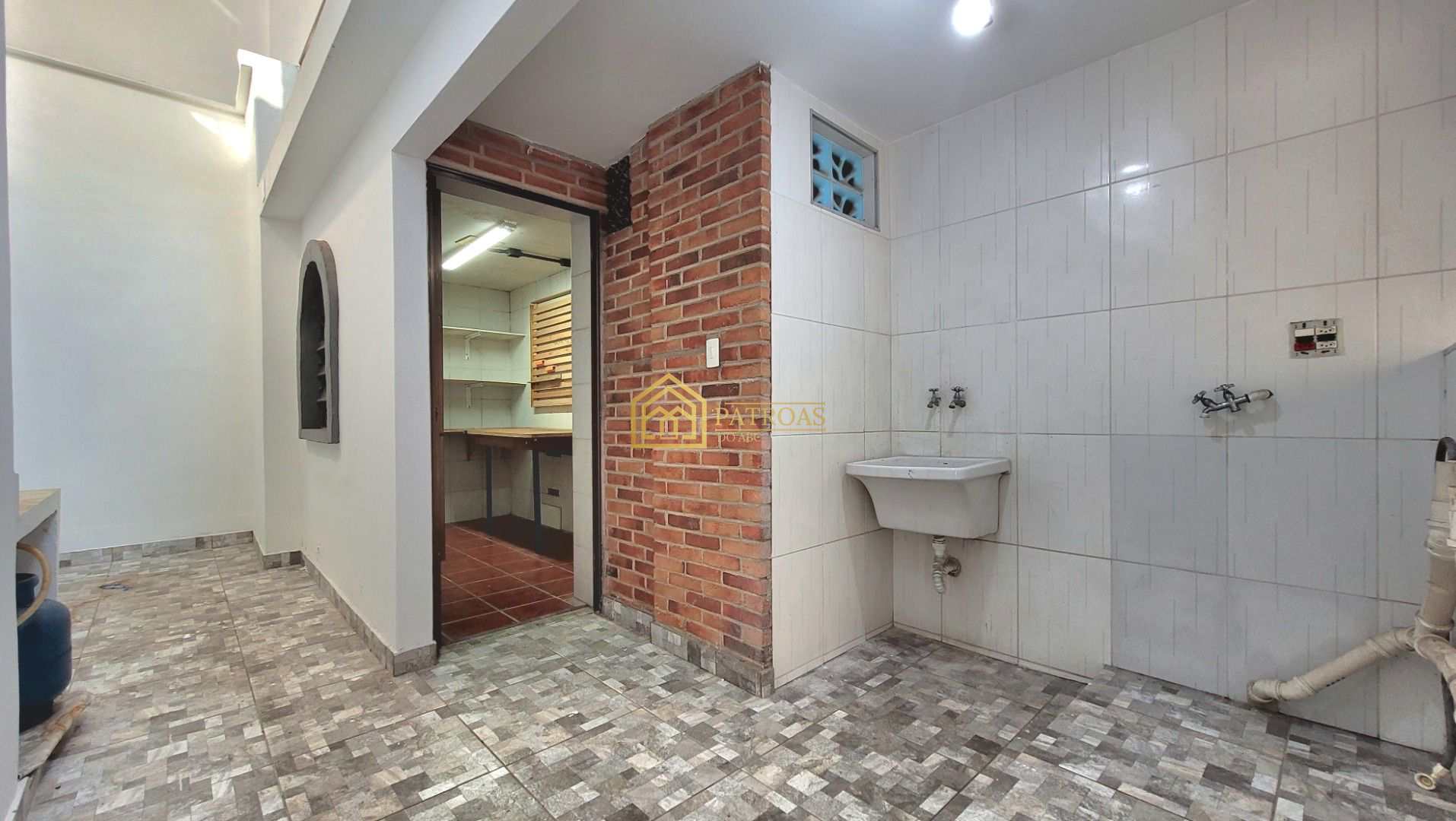 Sobrado à venda com 3 quartos, 239m² - Foto 15