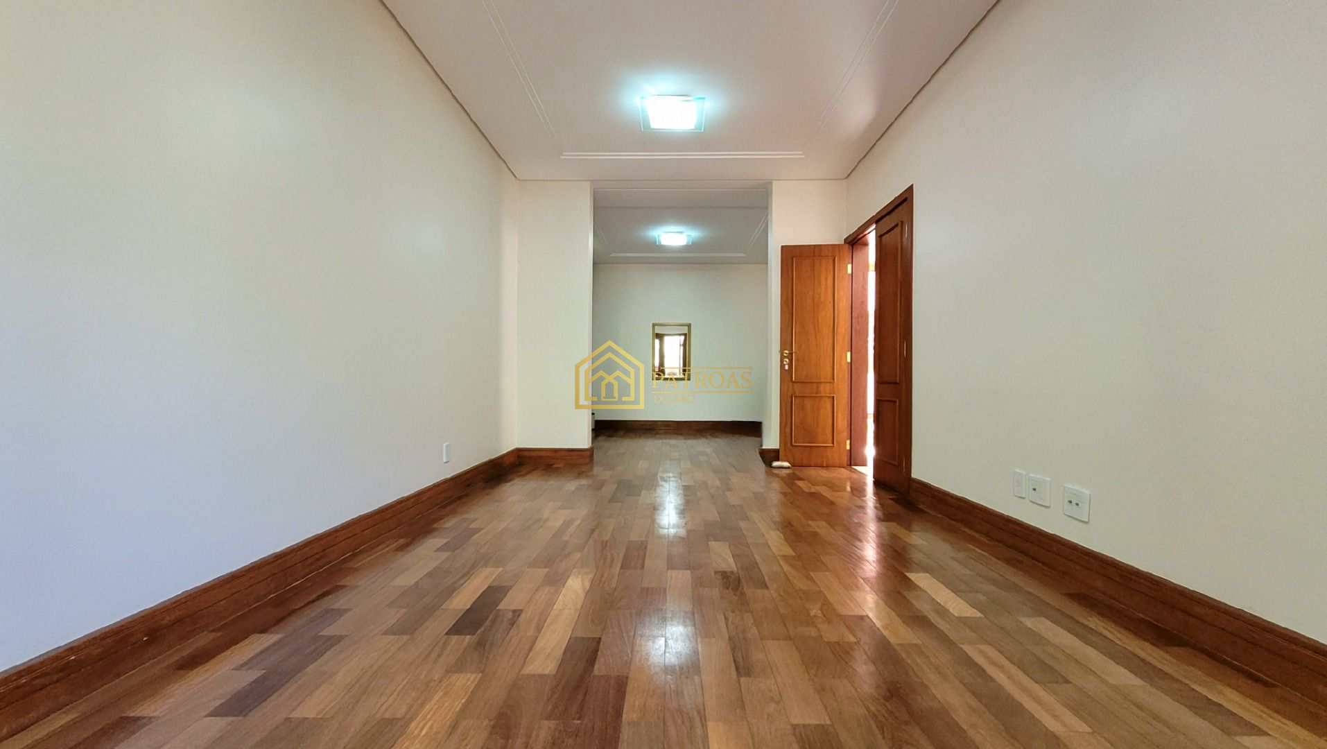 Casa à venda com 4 quartos, 470m² - Foto 27