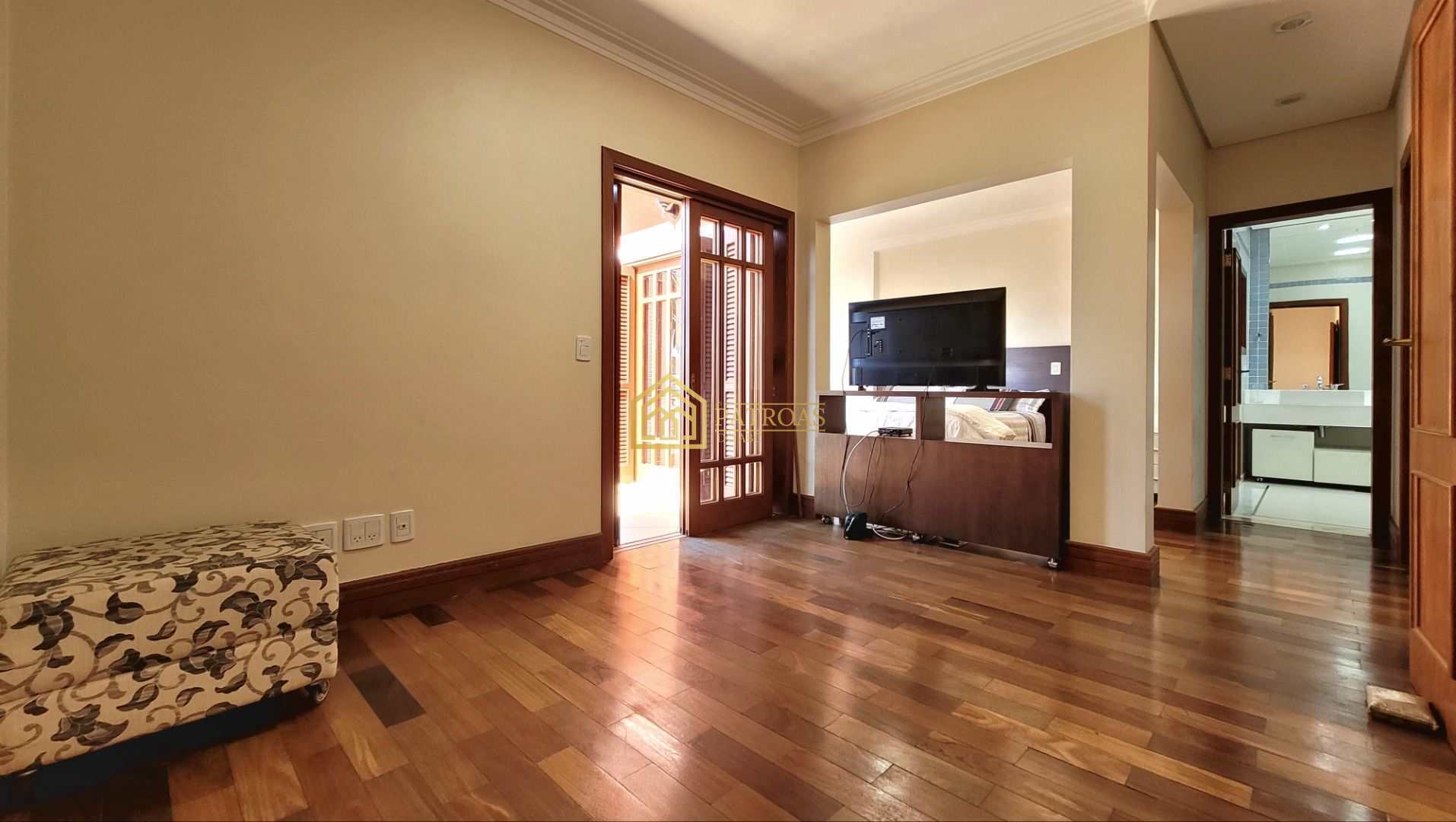 Casa à venda com 4 quartos, 470m² - Foto 29