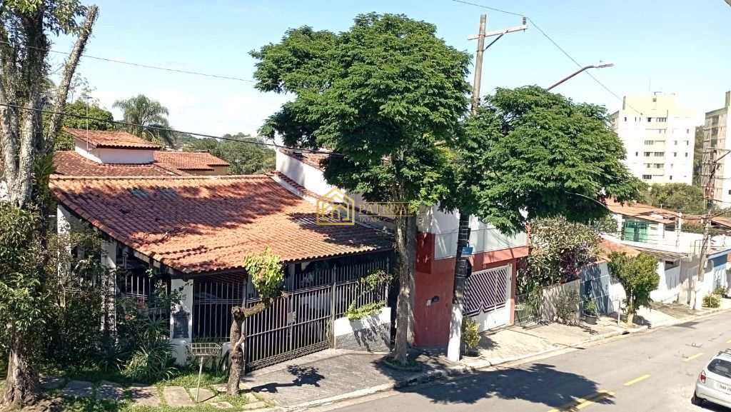 Sobrado à venda e aluguel com 3 quartos, 373m² - Foto 17