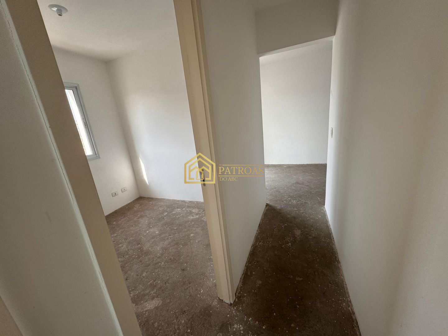 Apartamento à venda com 3 quartos, 63m² - Foto 4