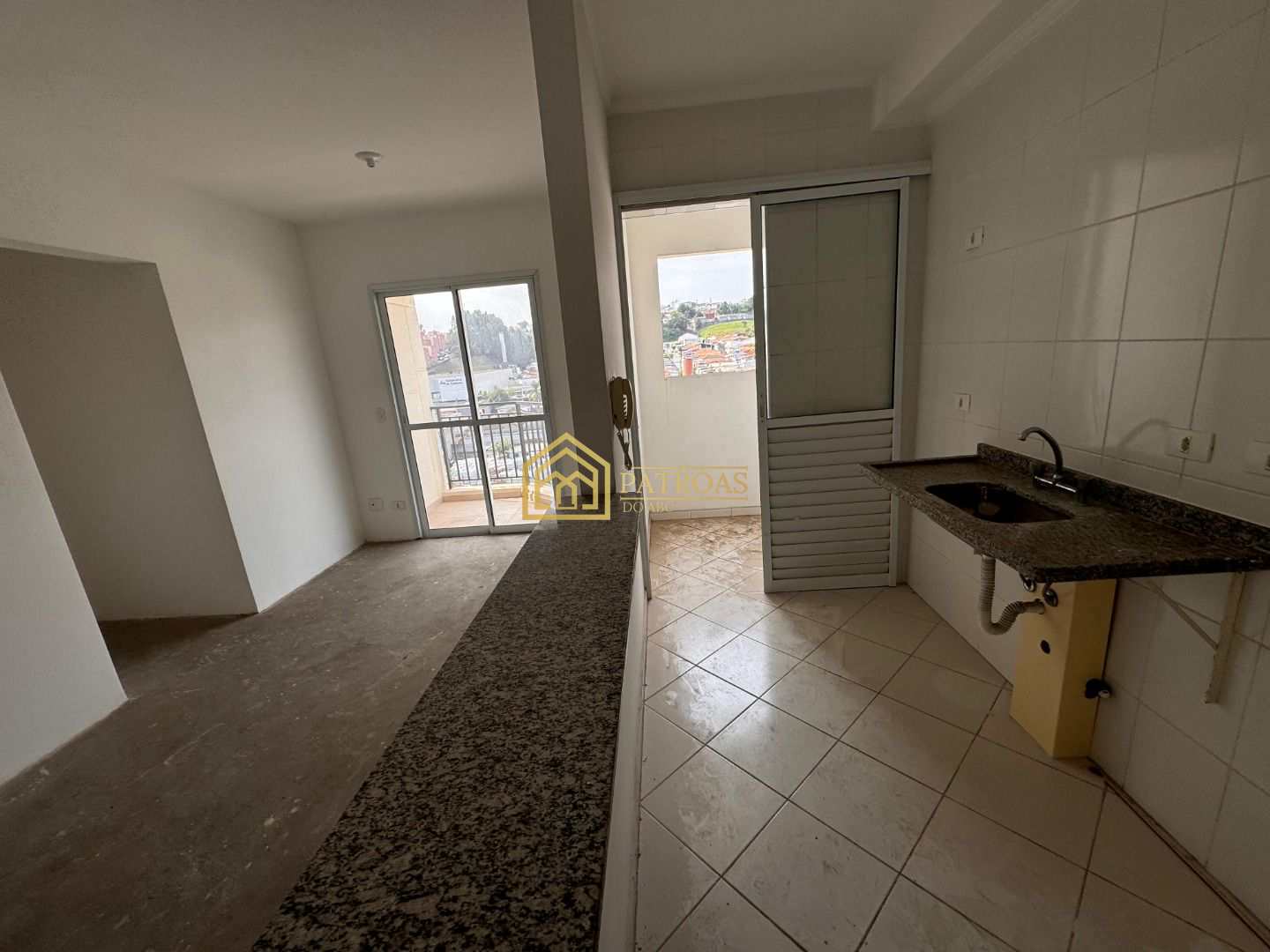 Apartamento à venda com 3 quartos, 63m² - Foto 1