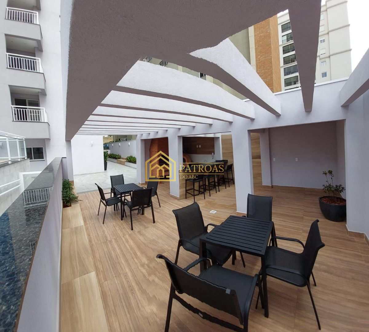 Apartamento à venda com 2 quartos, 65m² - Foto 8