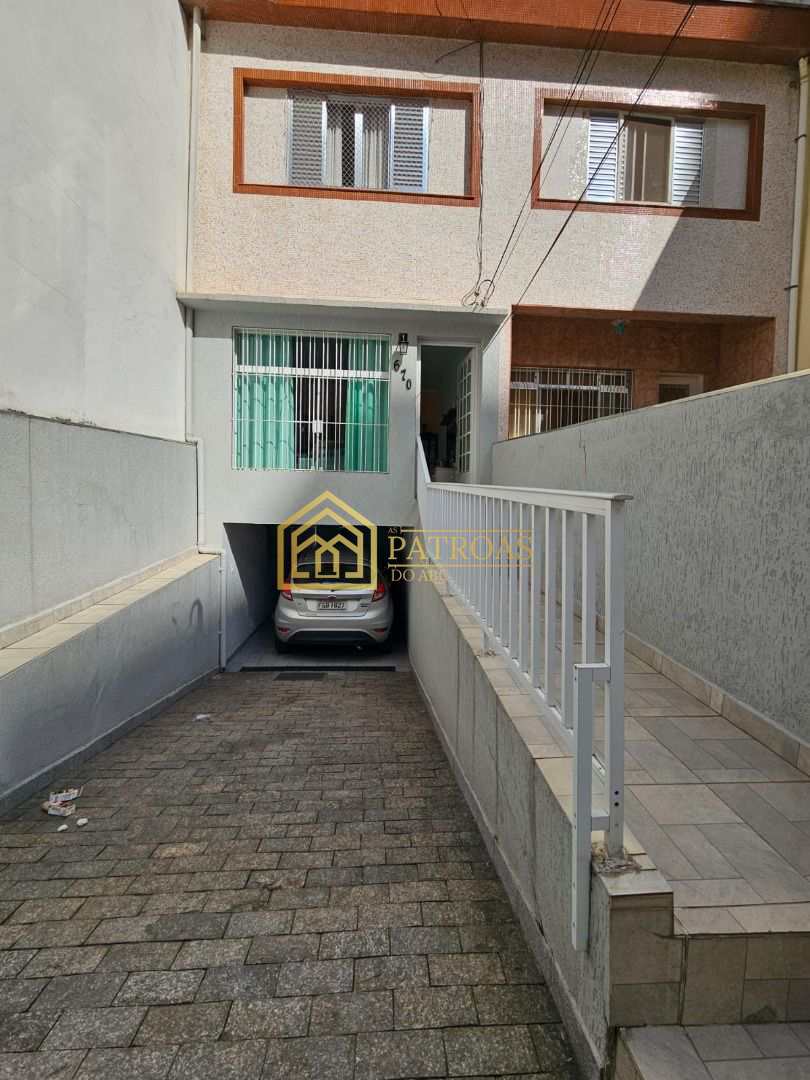 Sobrado à venda com 3 quartos, 125m² - Foto 1