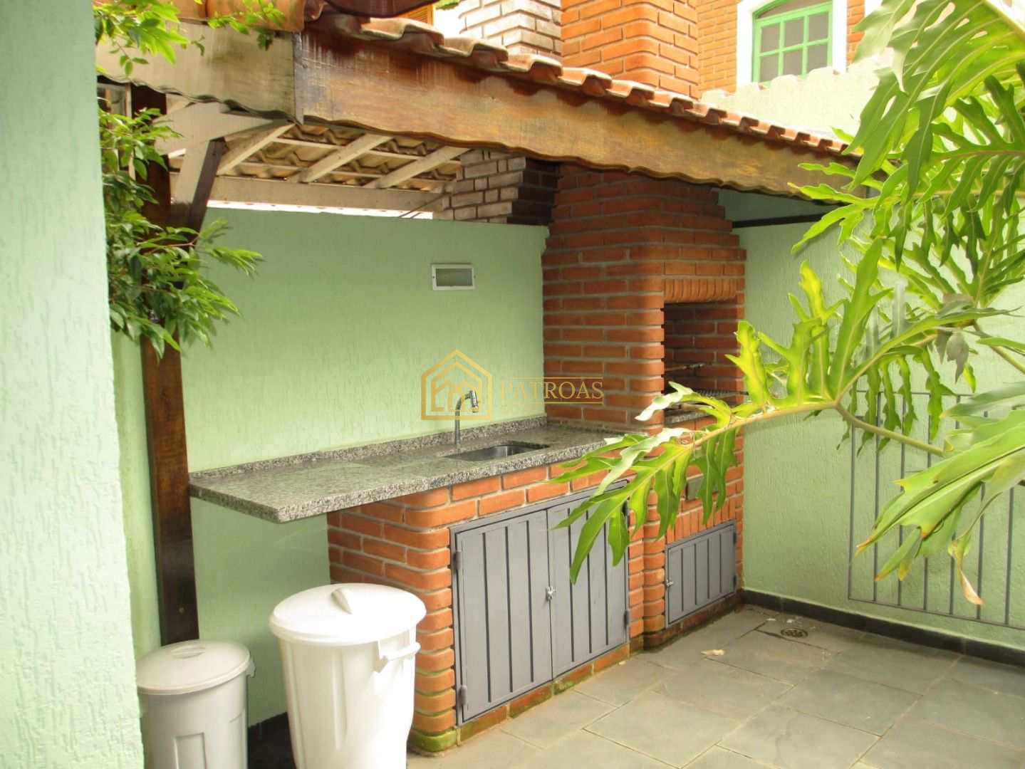 Sobrado à venda com 3 quartos, 220m² - Foto 4