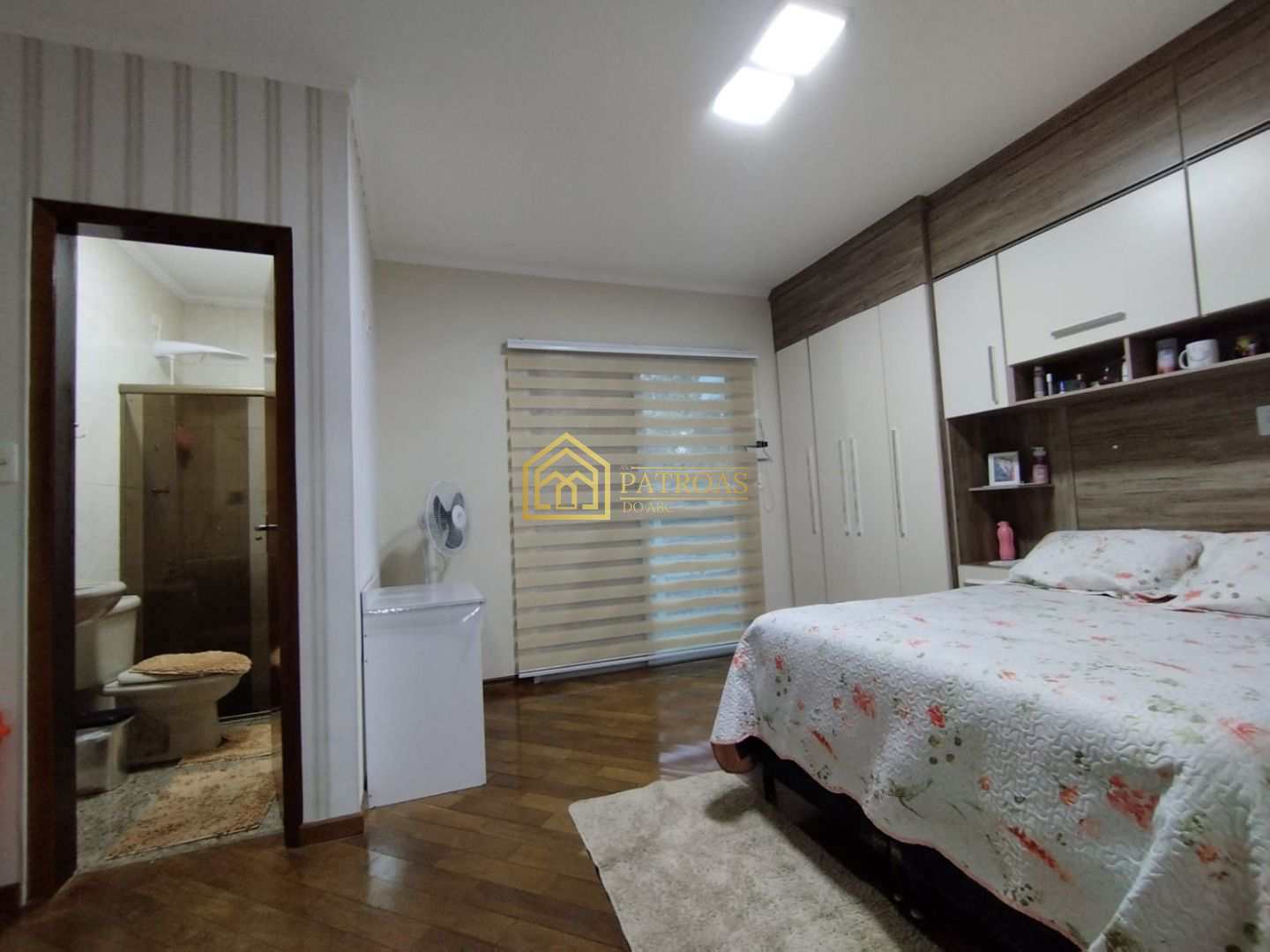 Sobrado à venda com 3 quartos, 250m² - Foto 30