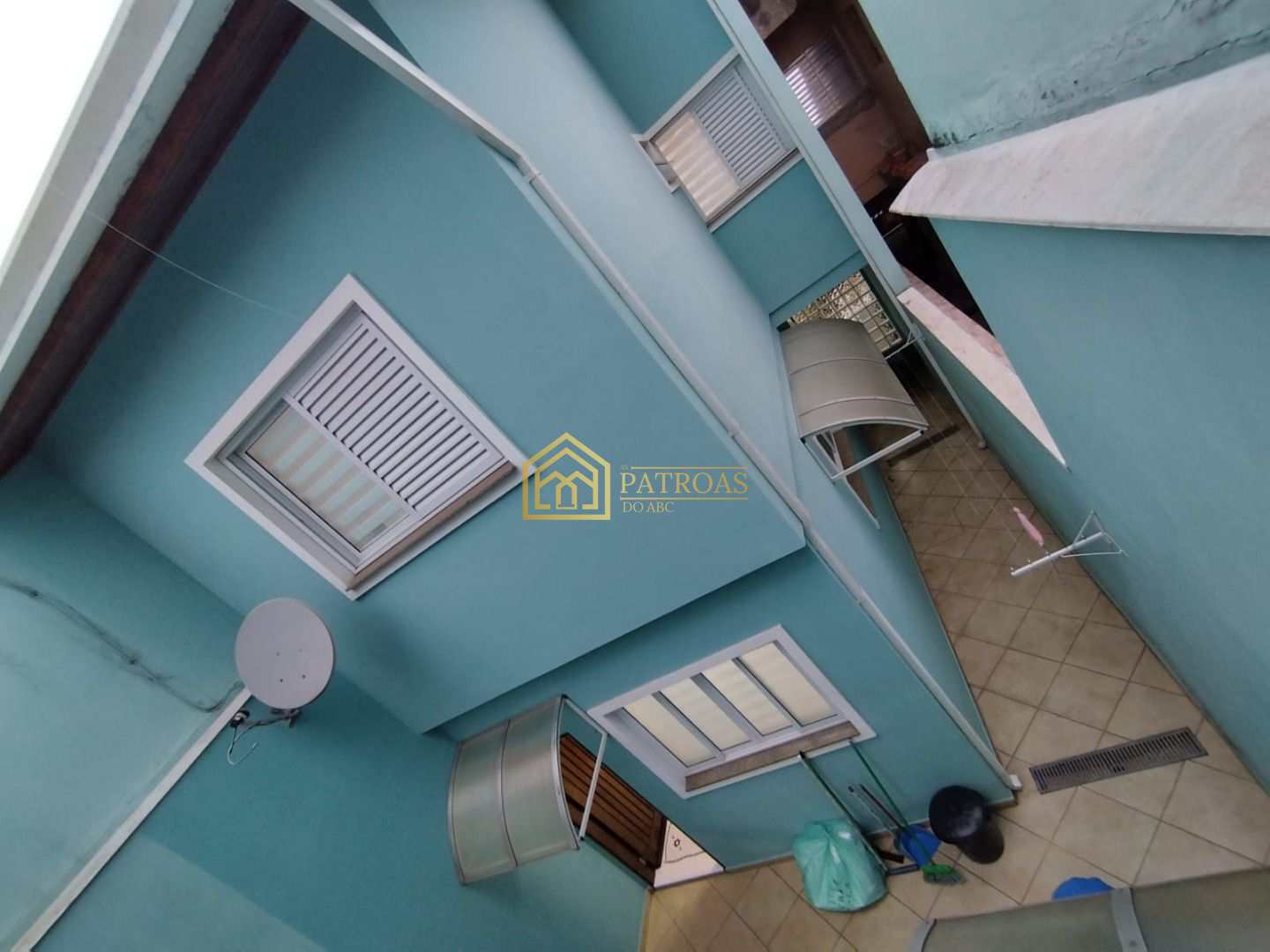 Sobrado à venda com 3 quartos, 250m² - Foto 8