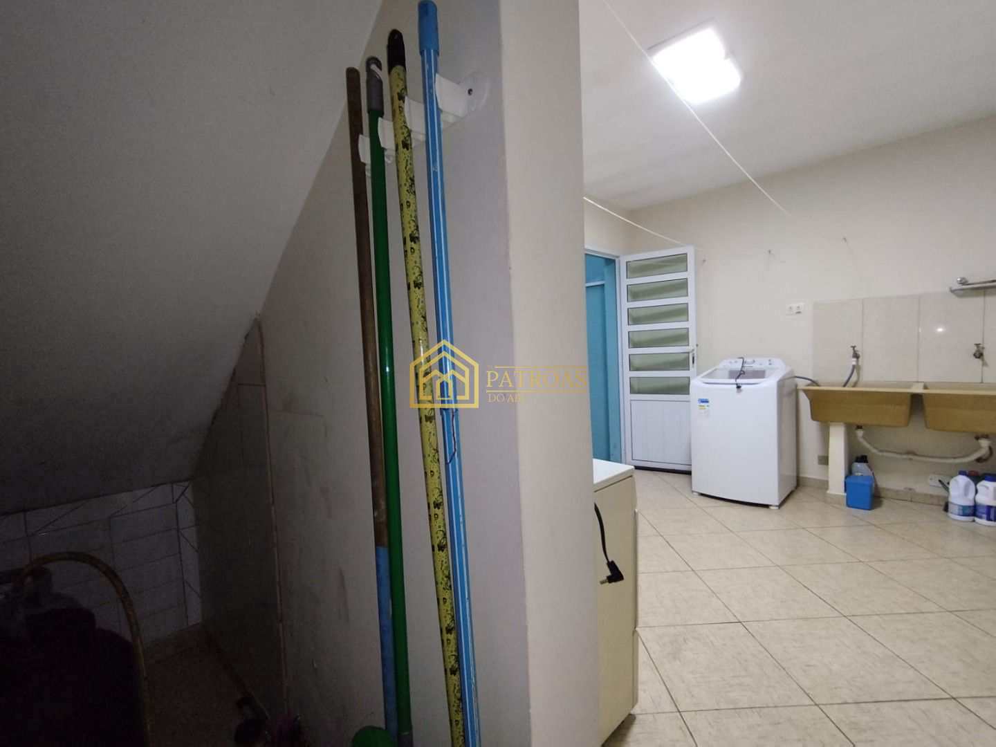 Sobrado à venda com 3 quartos, 250m² - Foto 12