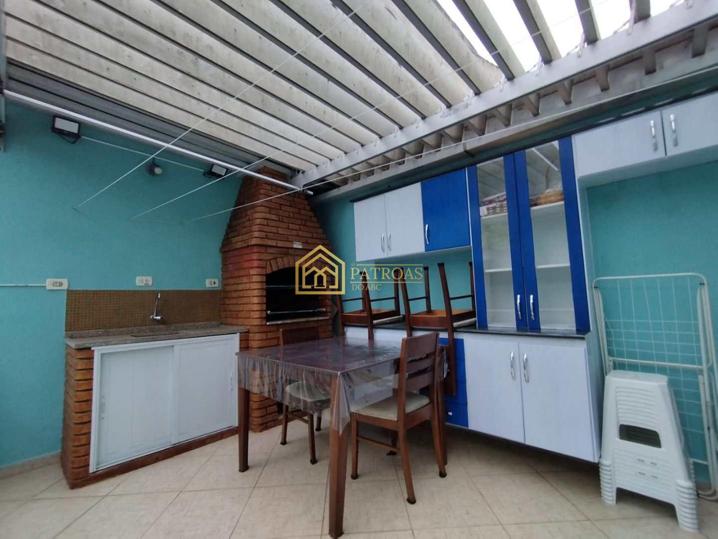 Sobrado à venda com 3 quartos, 250m² - Foto 9