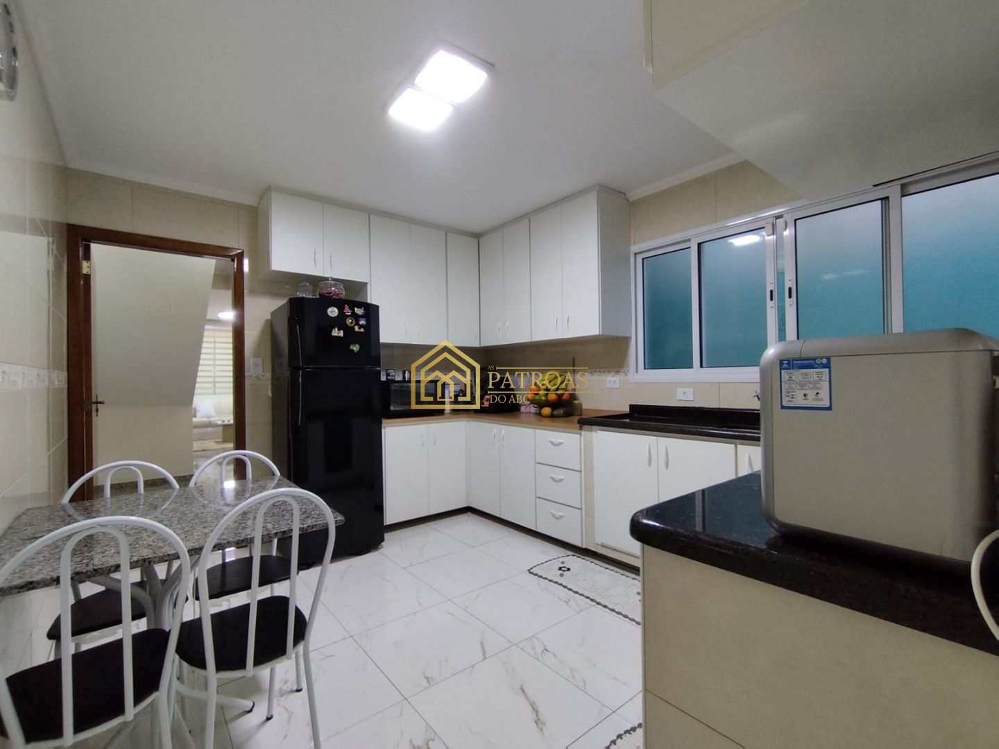 Sobrado à venda com 3 quartos, 250m² - Foto 42