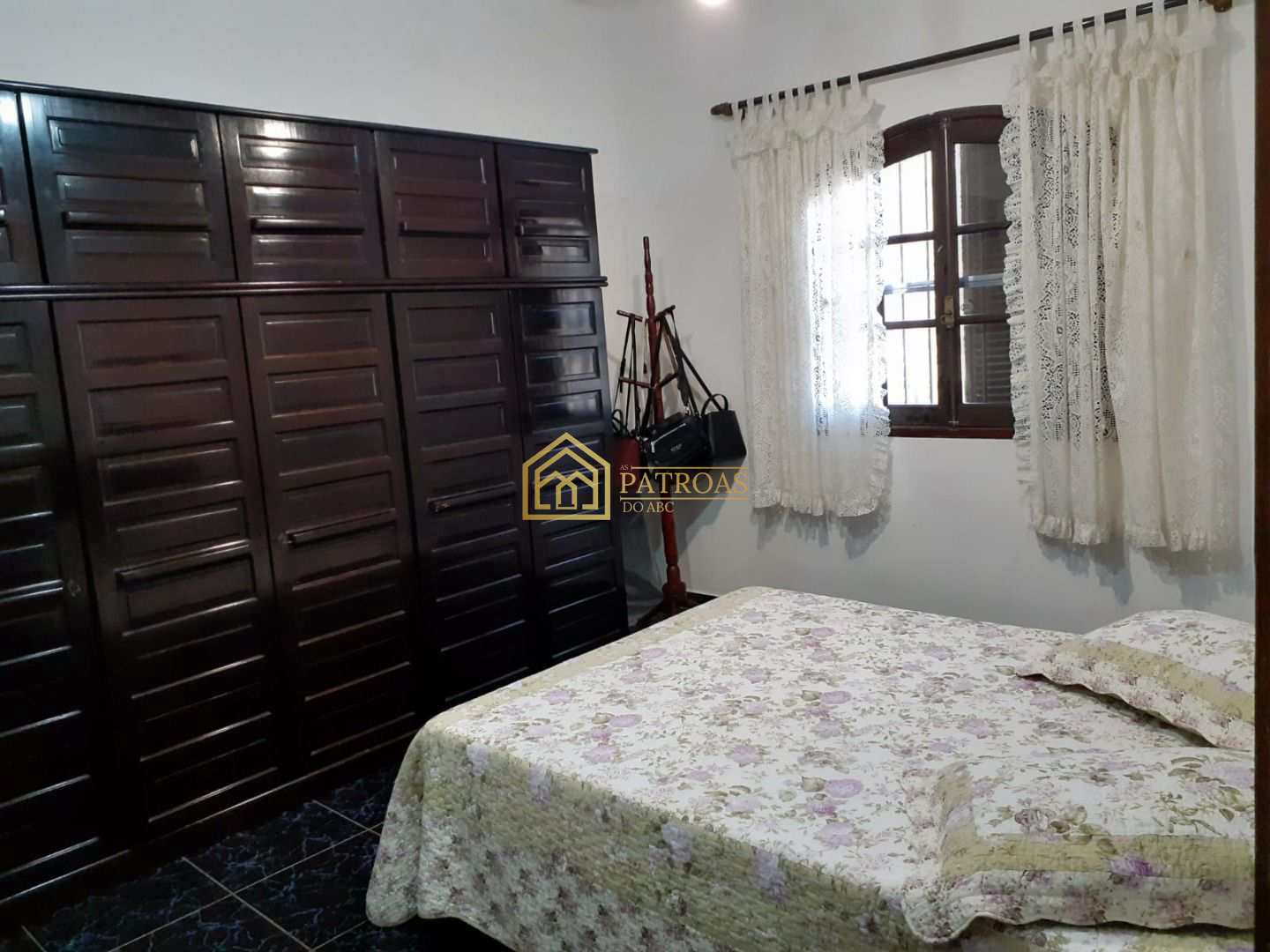 Casa à venda com 2 quartos, 155m² - Foto 12