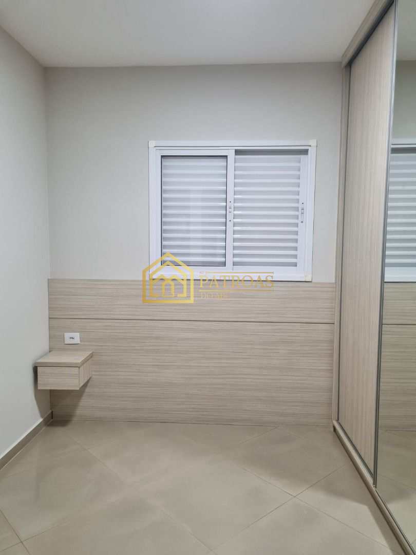 Apartamento à venda com 2 quartos, 62m² - Foto 9