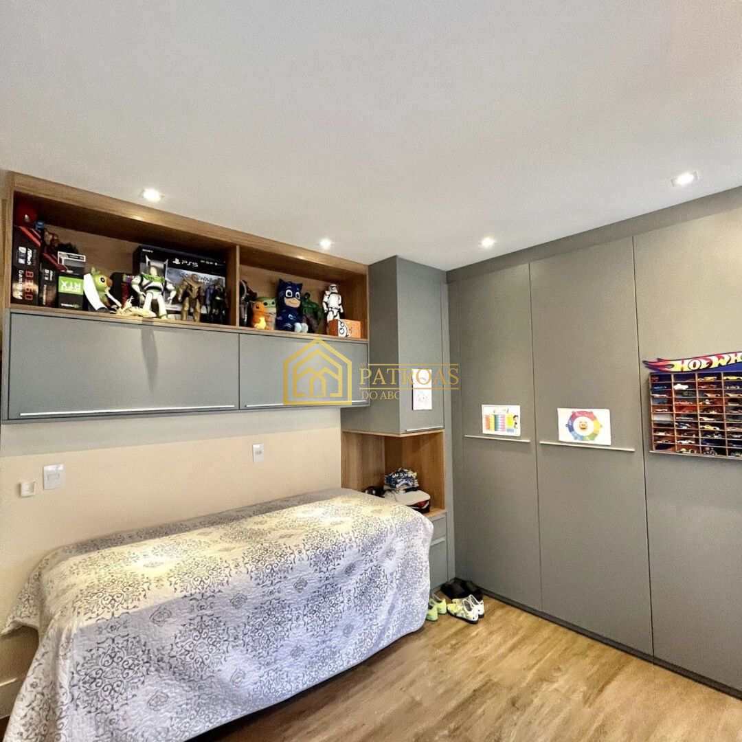 Apartamento à venda com 3 quartos, 237m² - Foto 23