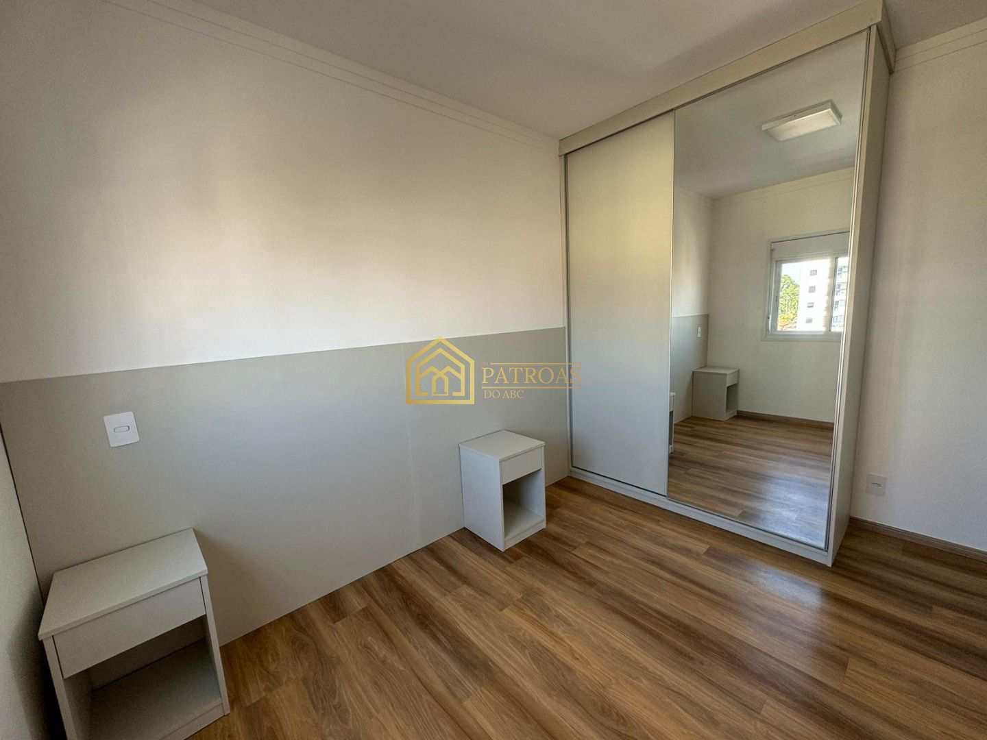 Apartamento à venda com 2 quartos, 55m² - Foto 9